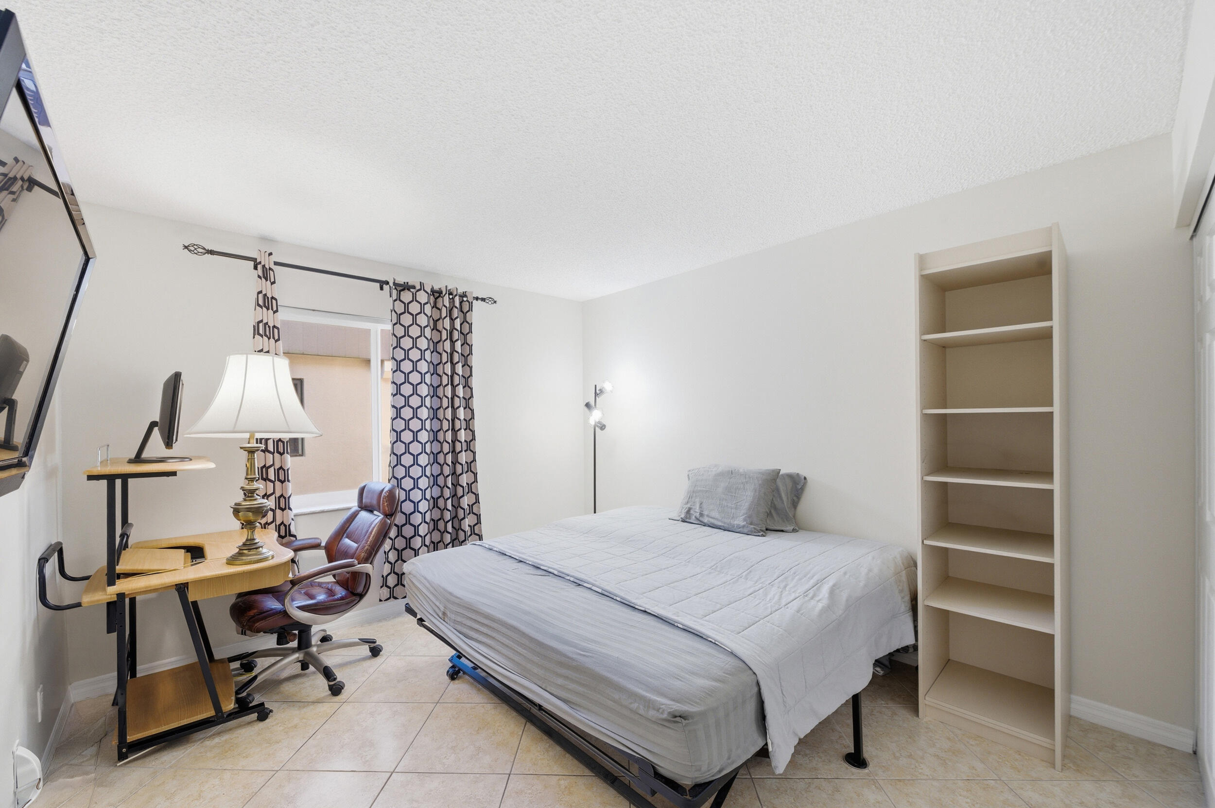 KINGS POINT PIEDMONT CONDOS - Residential Lease