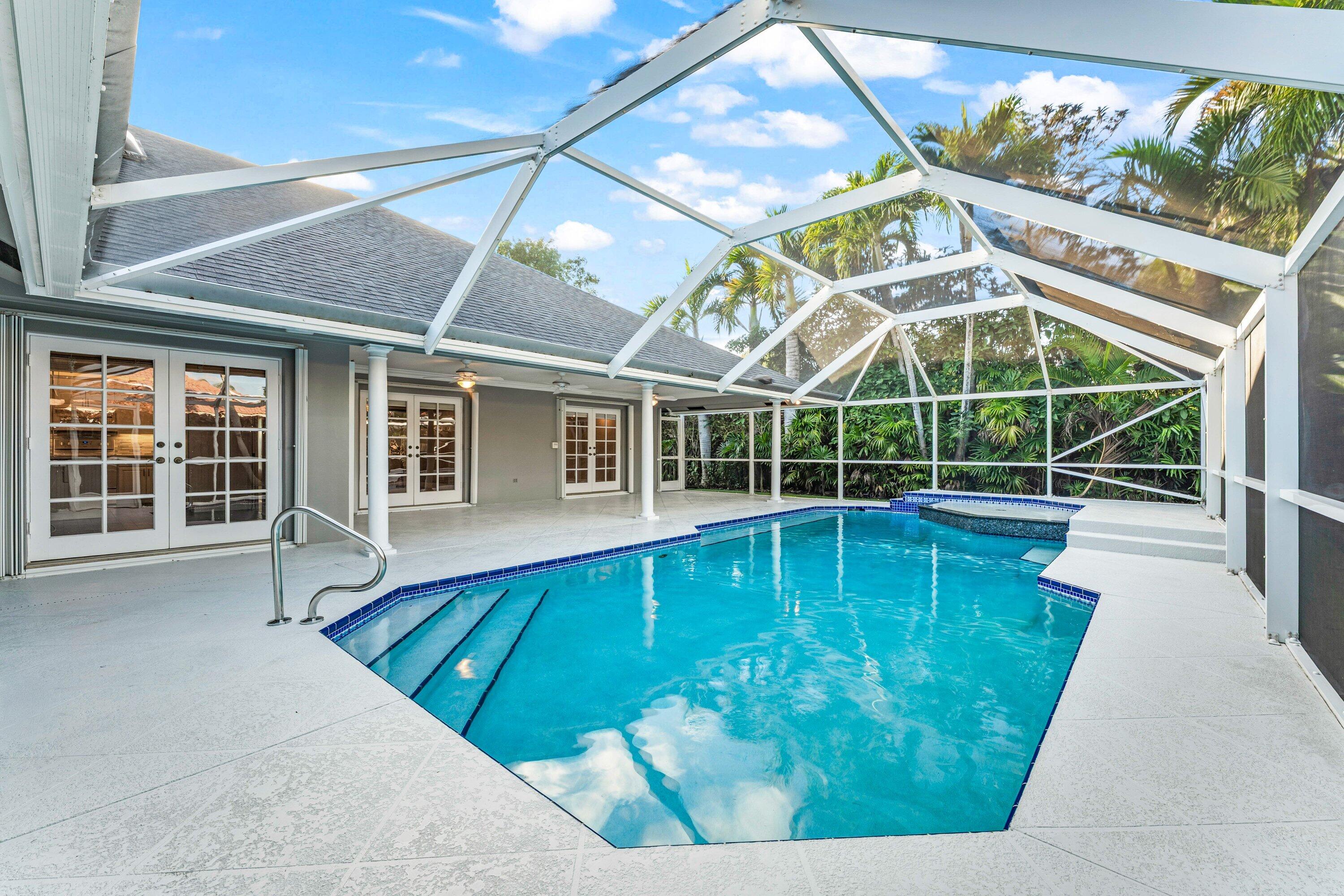 GREENVIEW SHORES 2 OF WELLINGTON - Residential
