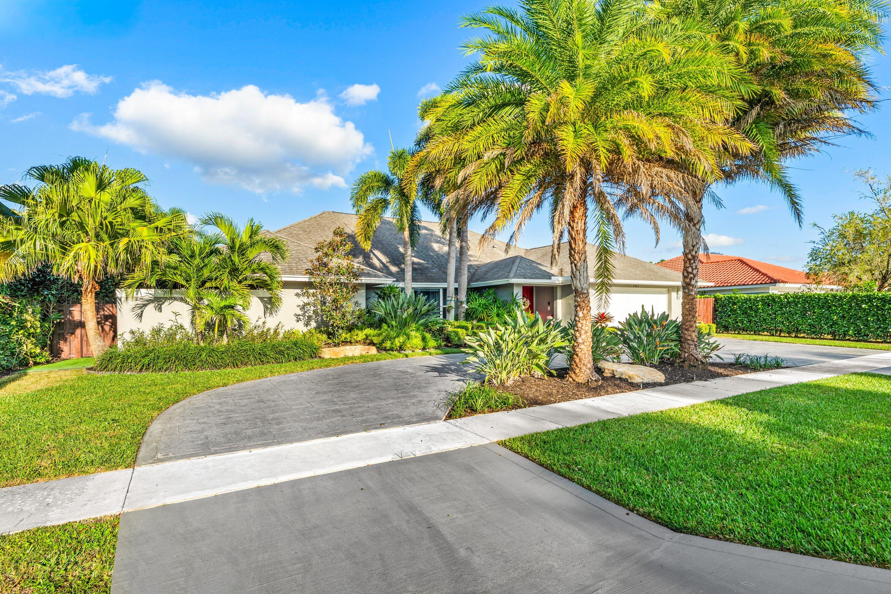 GREENVIEW SHORES 2 OF WELLINGTON - Residential