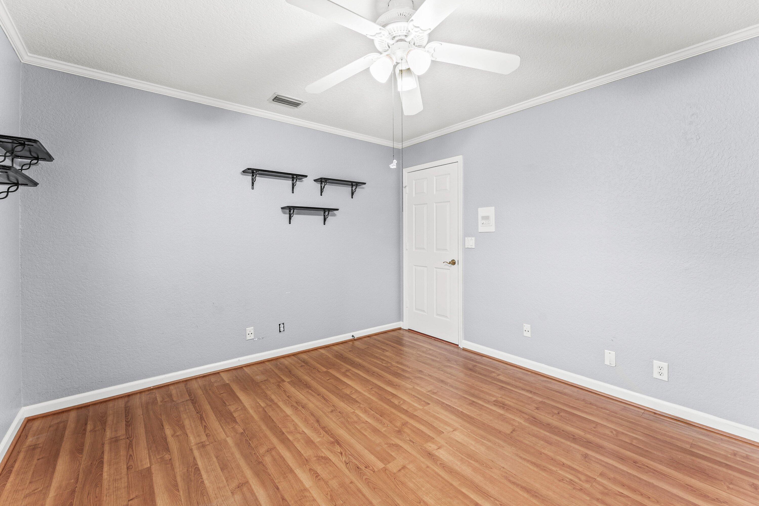 GREENVIEW SHORES 2 OF WELLINGTON - Residential