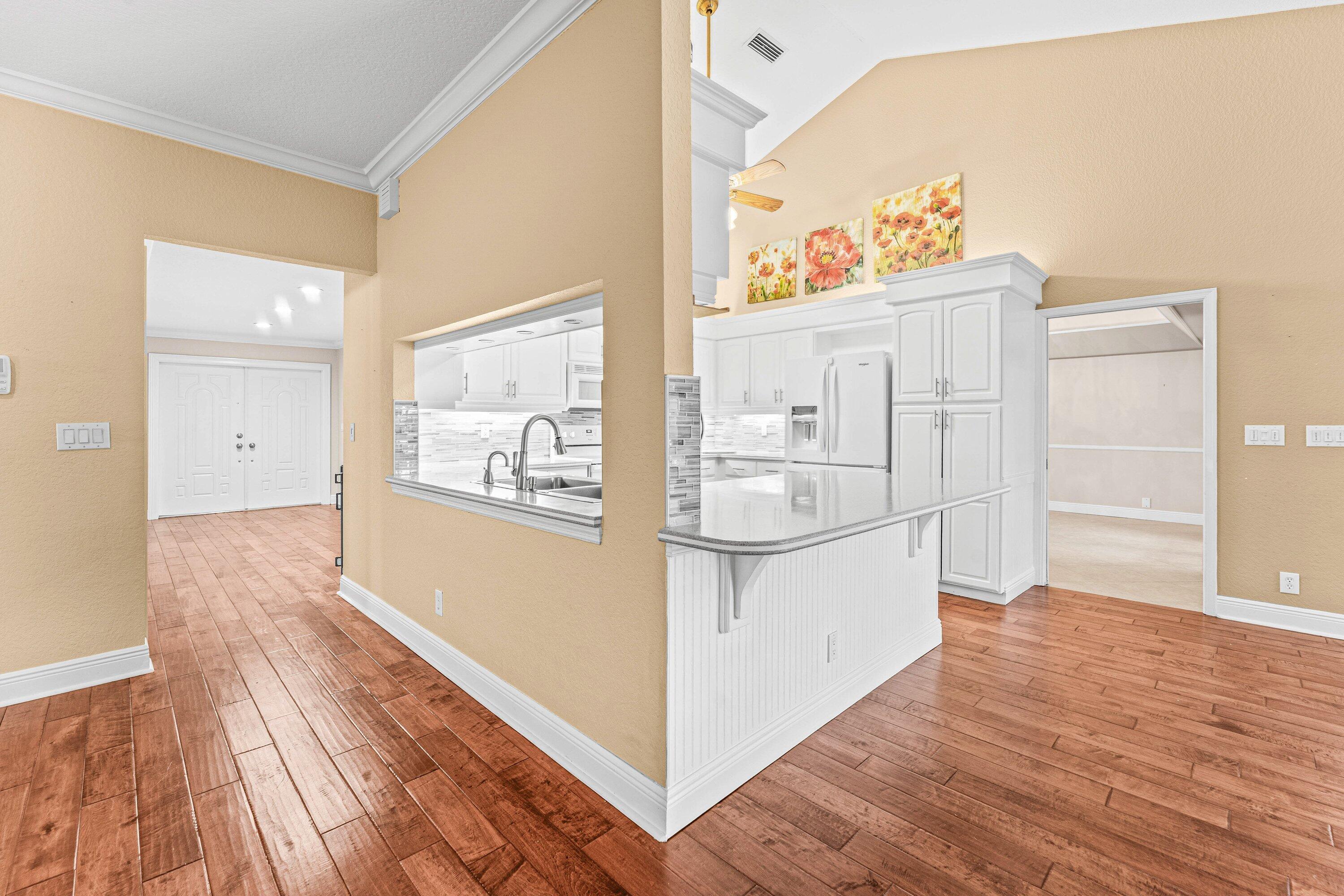 GREENVIEW SHORES 2 OF WELLINGTON - Residential