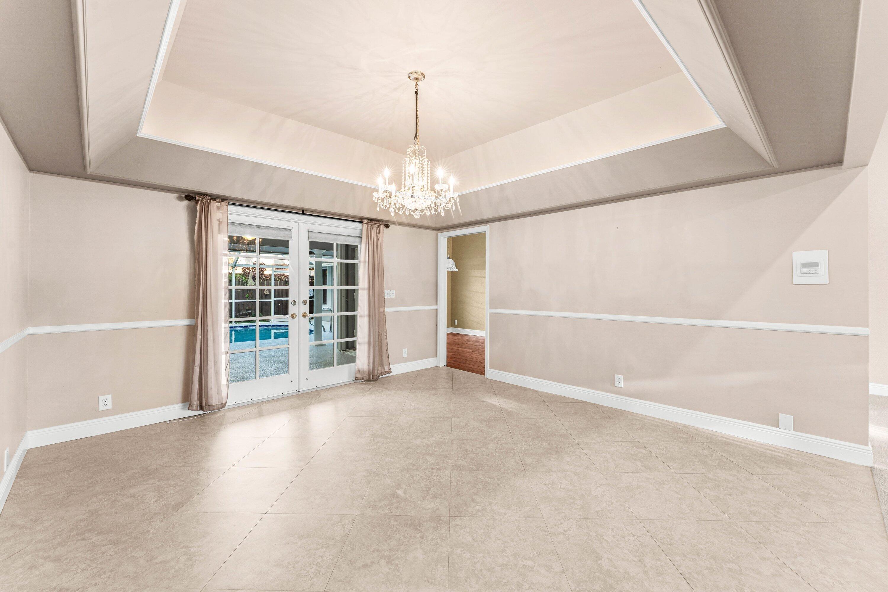 GREENVIEW SHORES 2 OF WELLINGTON - Residential