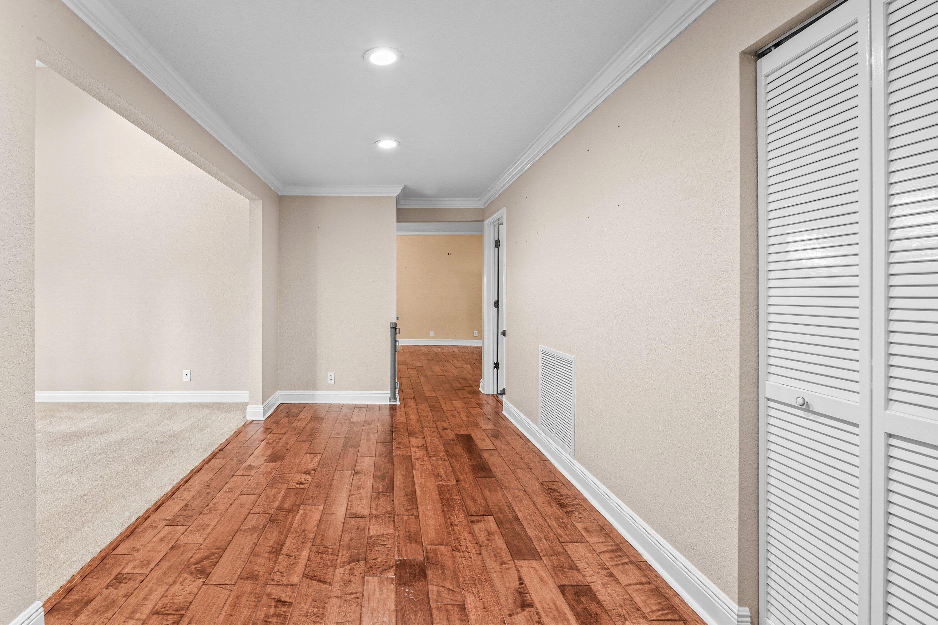 GREENVIEW SHORES 2 OF WELLINGTON - Residential