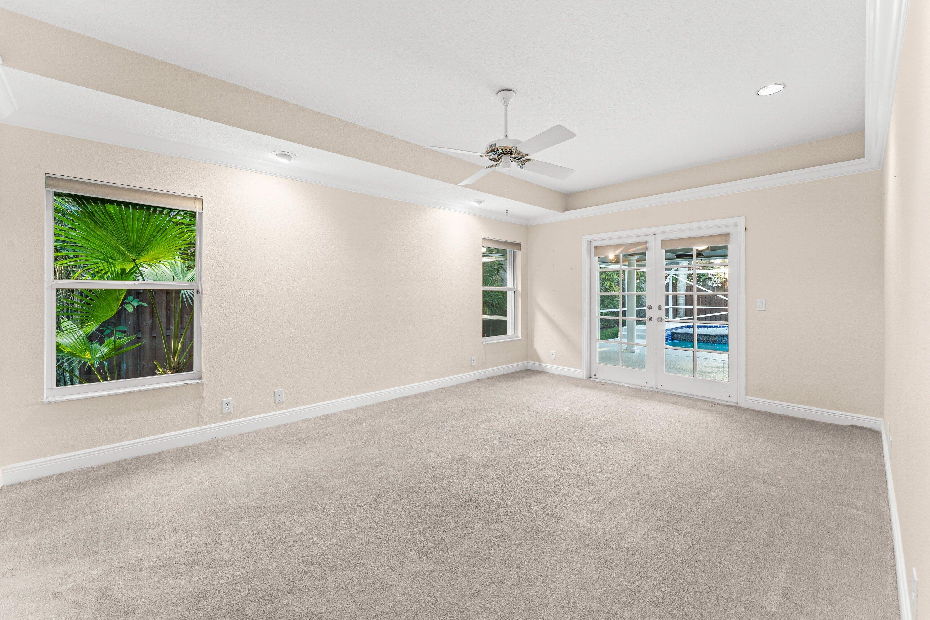 GREENVIEW SHORES 2 OF WELLINGTON - Residential