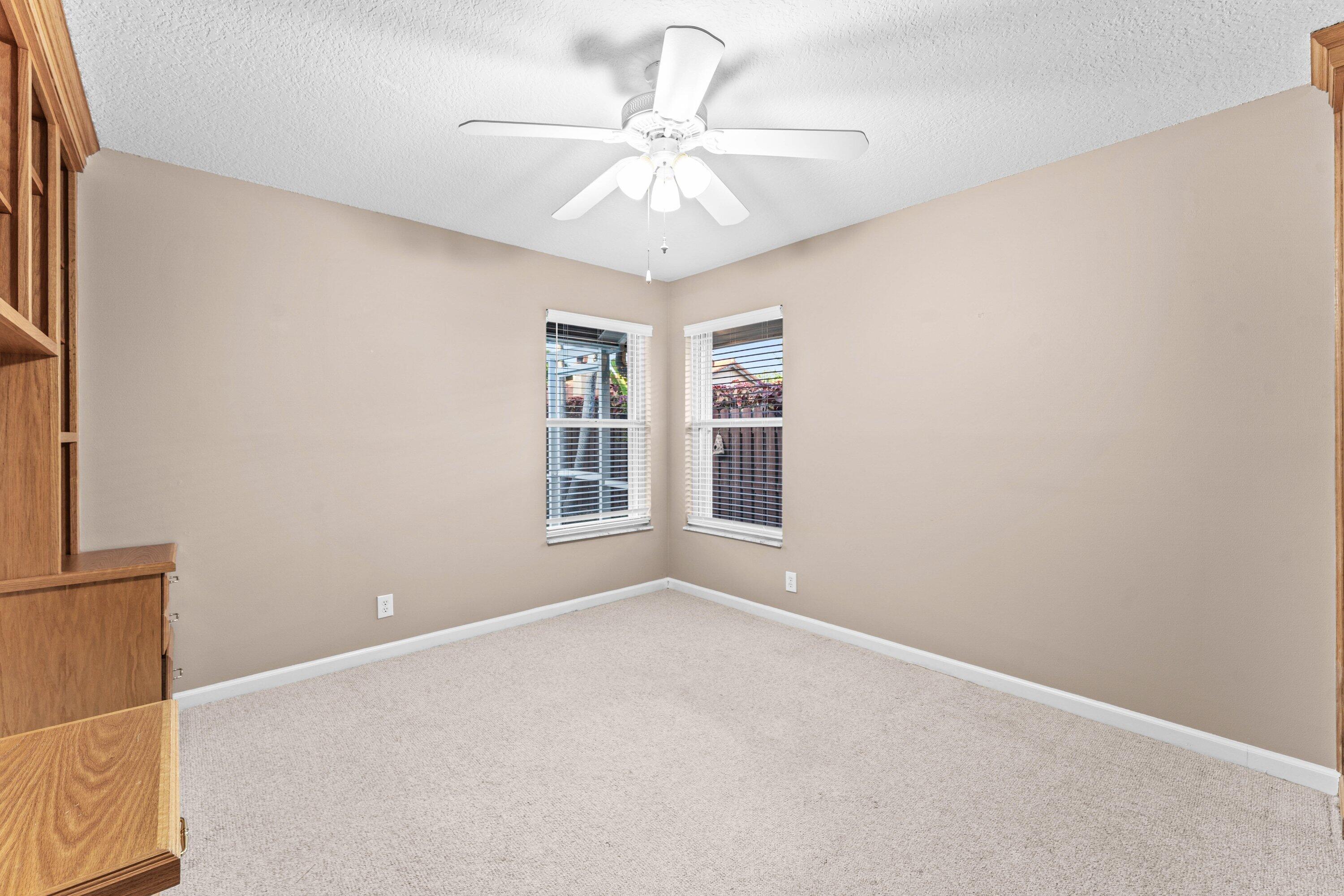GREENVIEW SHORES 2 OF WELLINGTON - Residential
