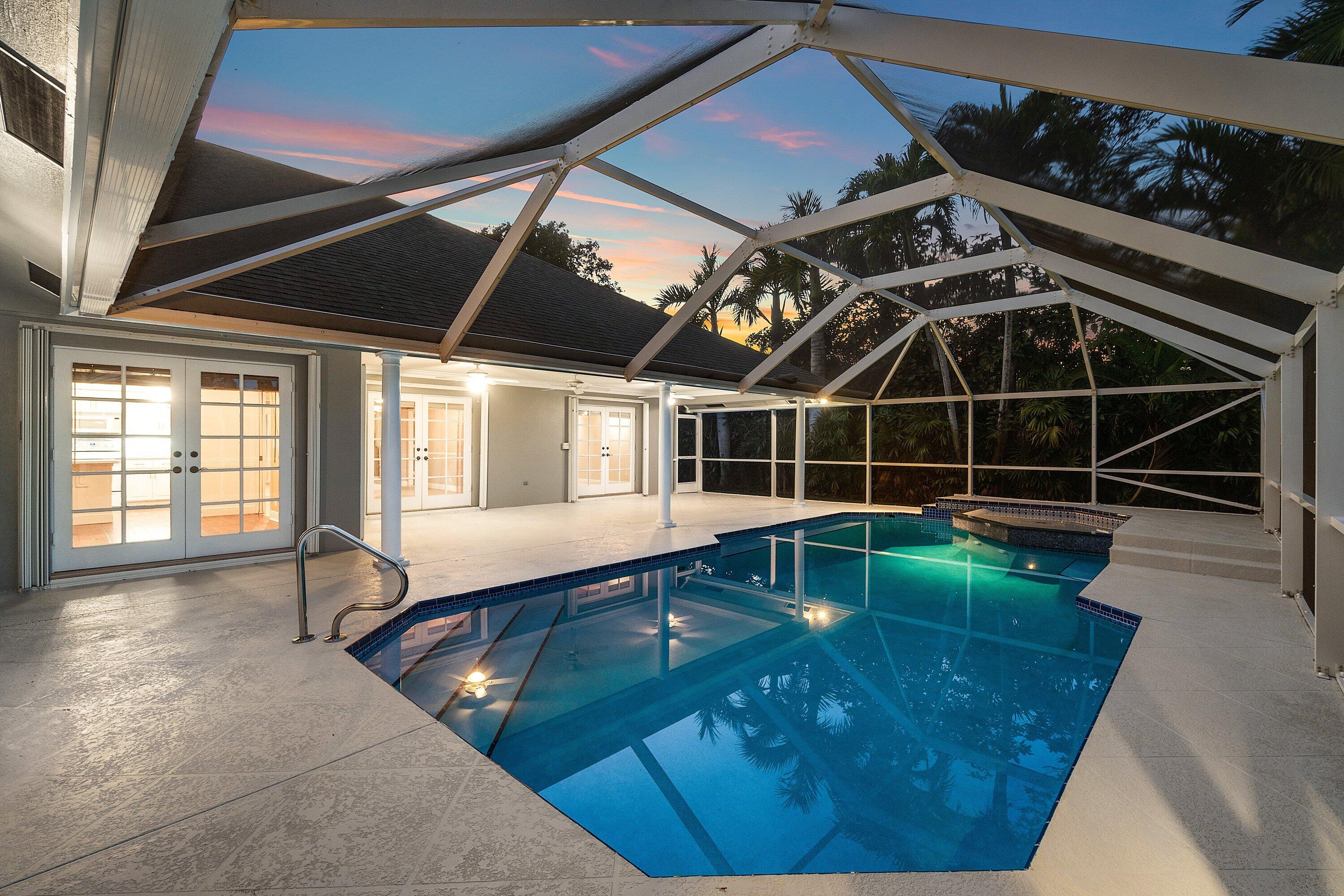GREENVIEW SHORES 2 OF WELLINGTON - Residential