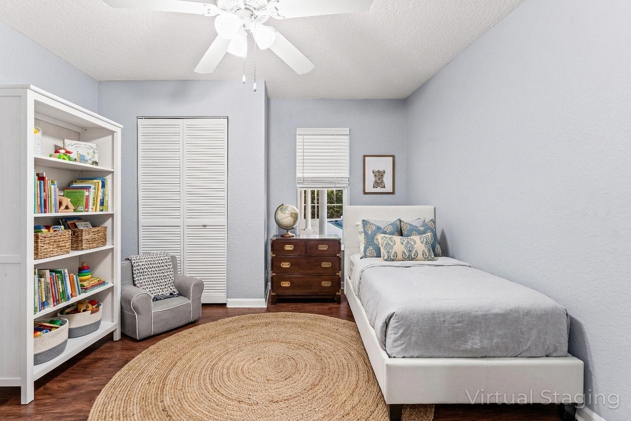 GREENVIEW SHORES 2 OF WELLINGTON - Residential