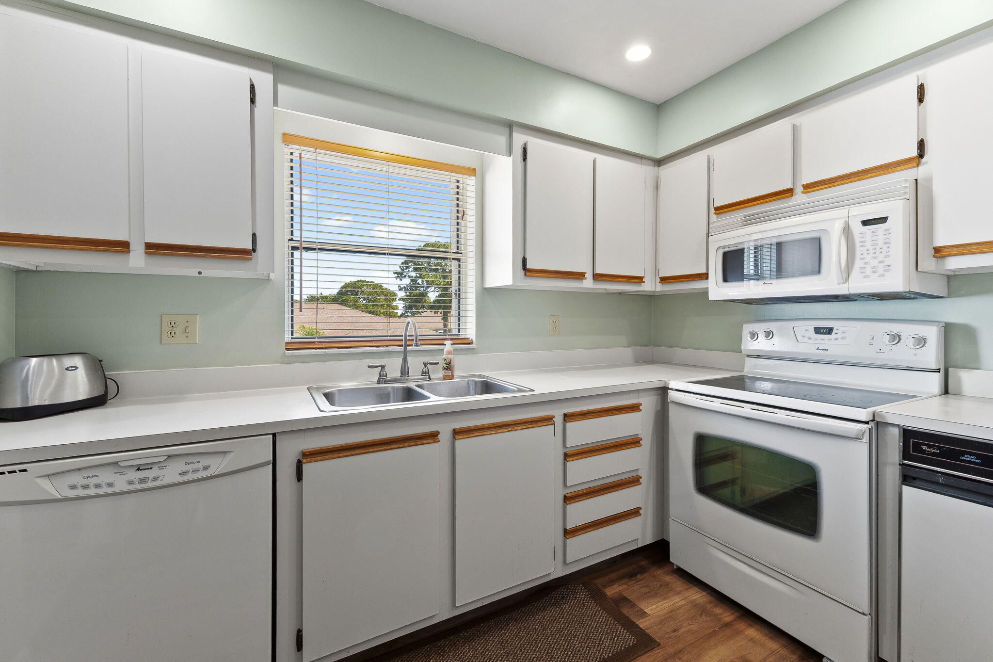 HIGH POINT OF FT PIERCE CONDOMINIUM SECTION III - Residential