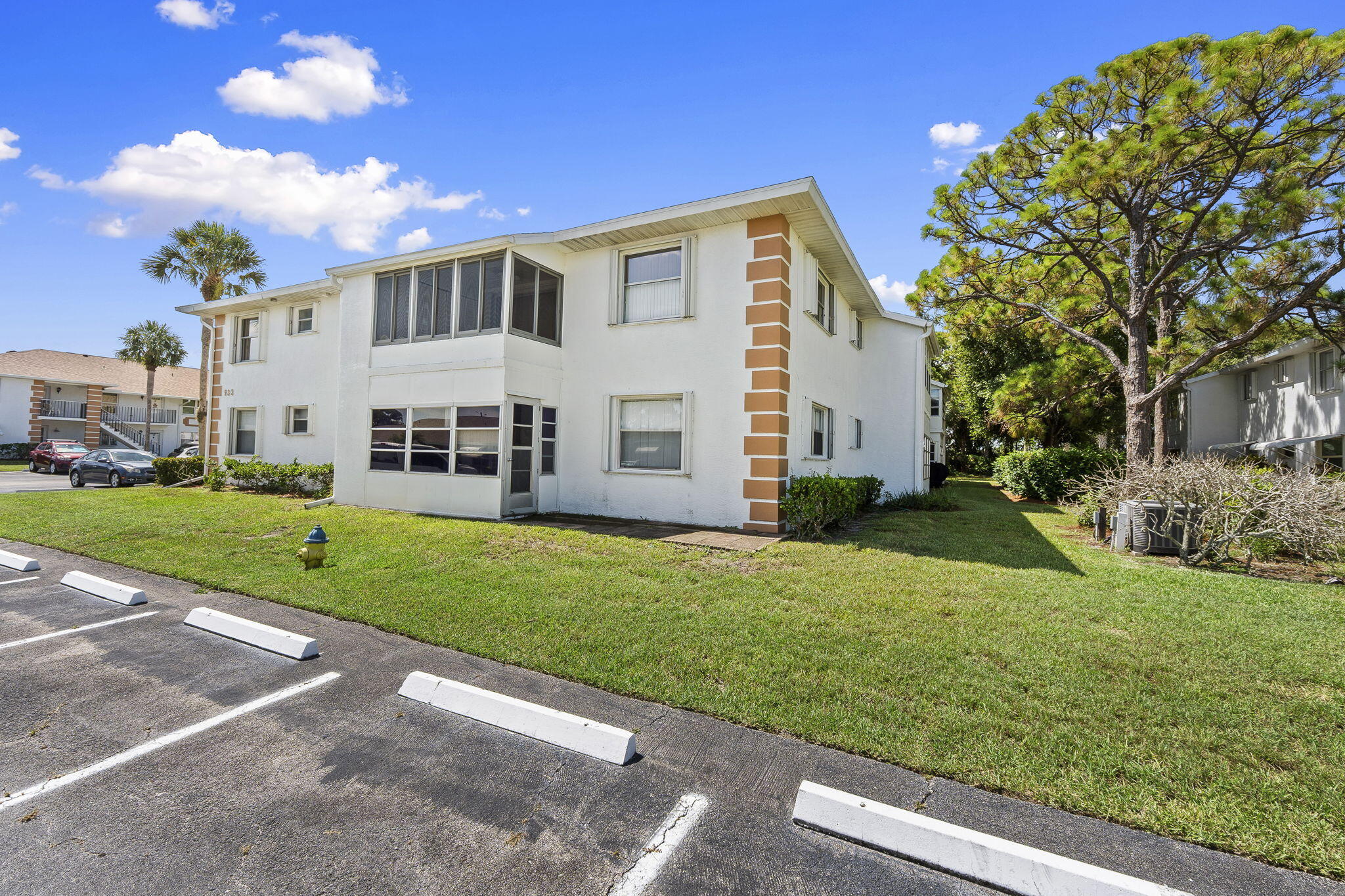 HIGH POINT OF FT PIERCE CONDOMINIUM SECTION III - Residential