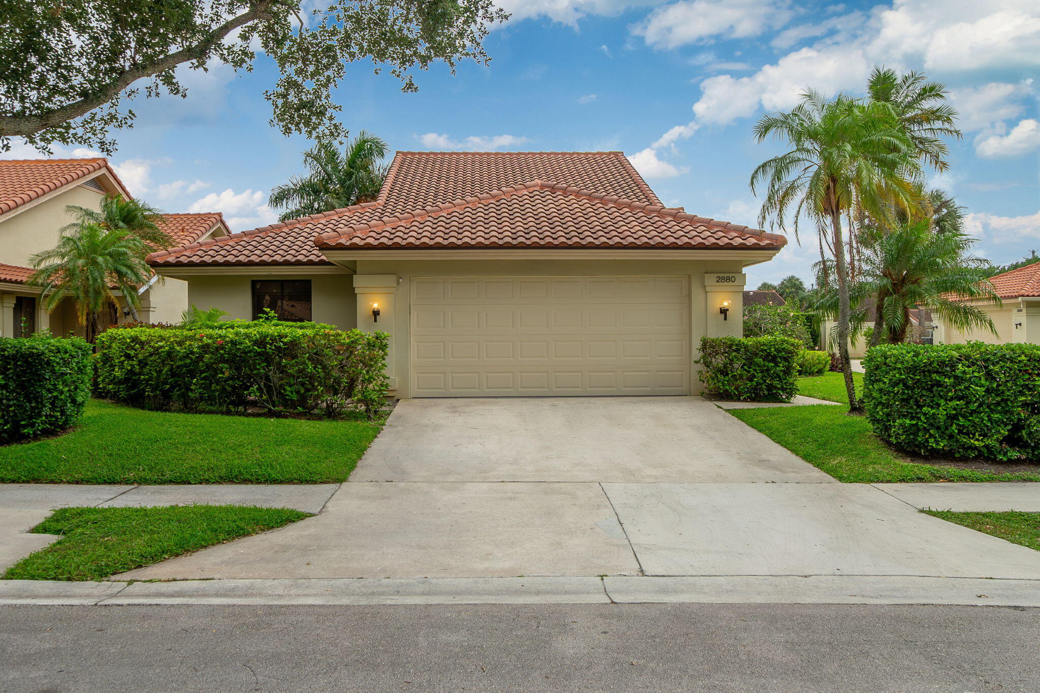 Welcome to this stunning 3-bedroom, 2-bathroom waterfront gem in sought-after Saratoga Pointe. Beautifully updated with high-end finishes throughout, every detail has been curated for the discerning buyer. Step outside to your private pool overlooking serene water views — the ultimate Florida lifestyle. Minutes from Clematis Street, the Norton Museum, Kravis Center, CityPlace, world-class dining, and SunFest. Move-in ready and waiting for you.