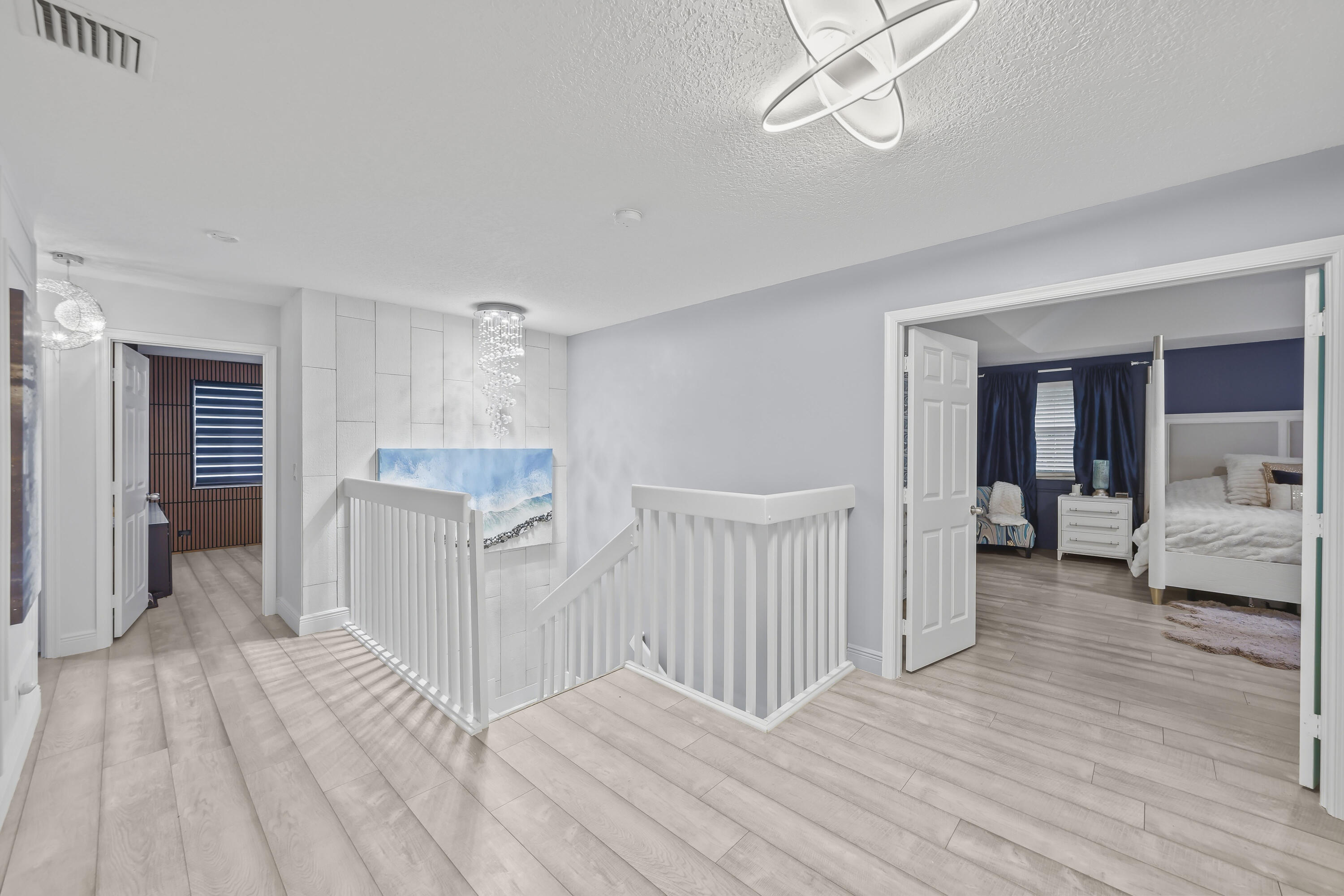 EAGLE CREEK - Residential