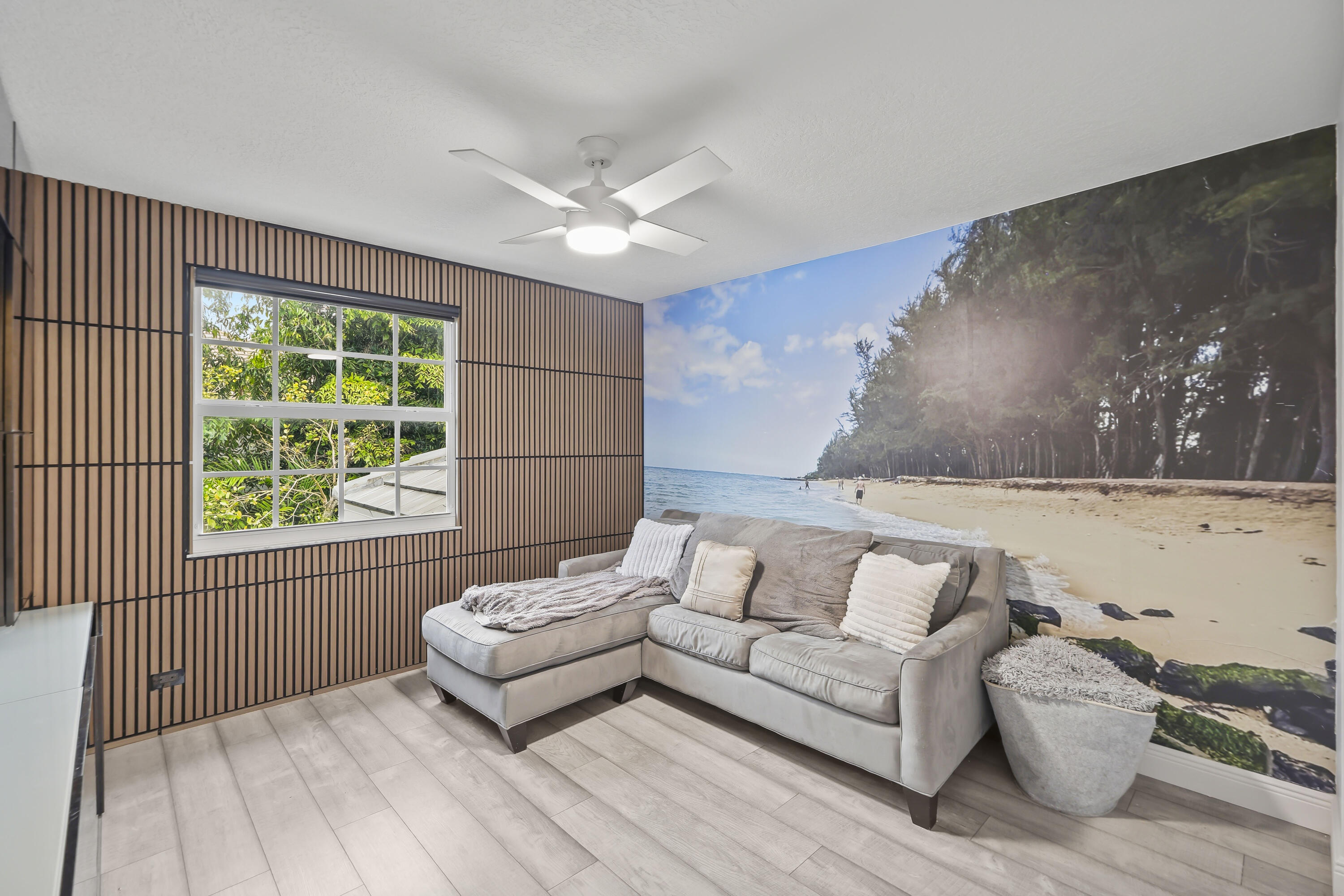 EAGLE CREEK - Residential
