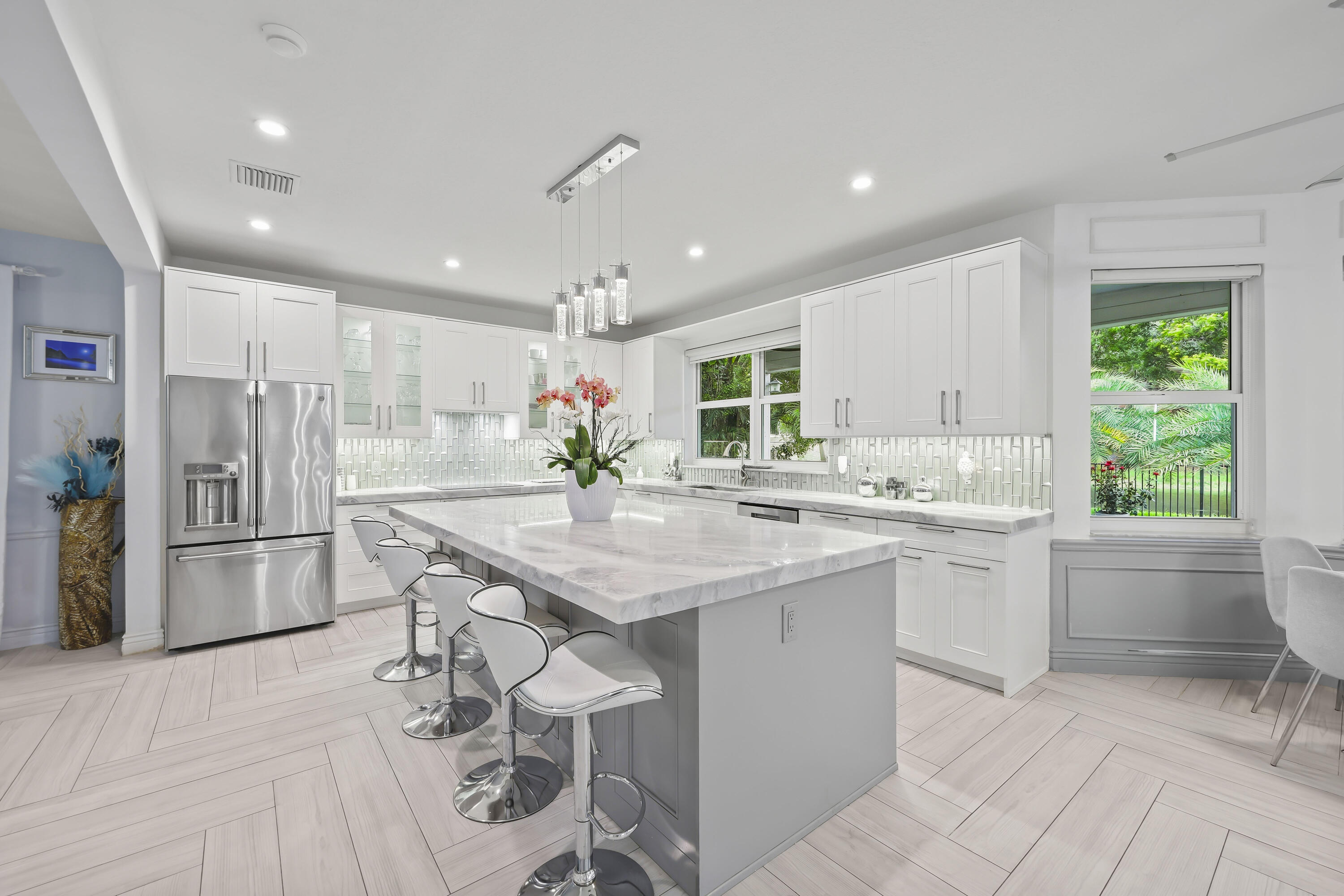 EAGLE CREEK - Residential