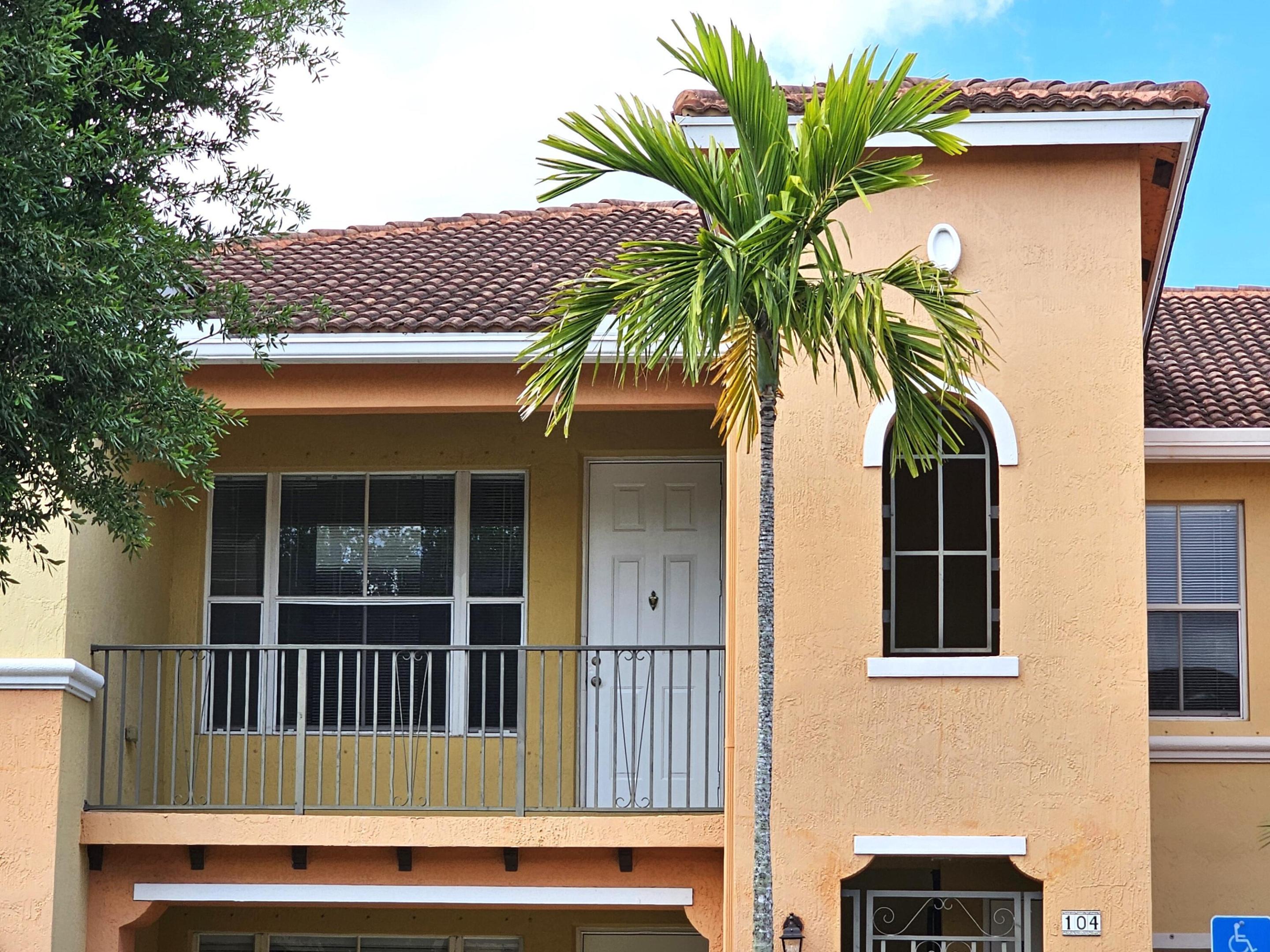ROSEMONT CONDO - Residential Lease