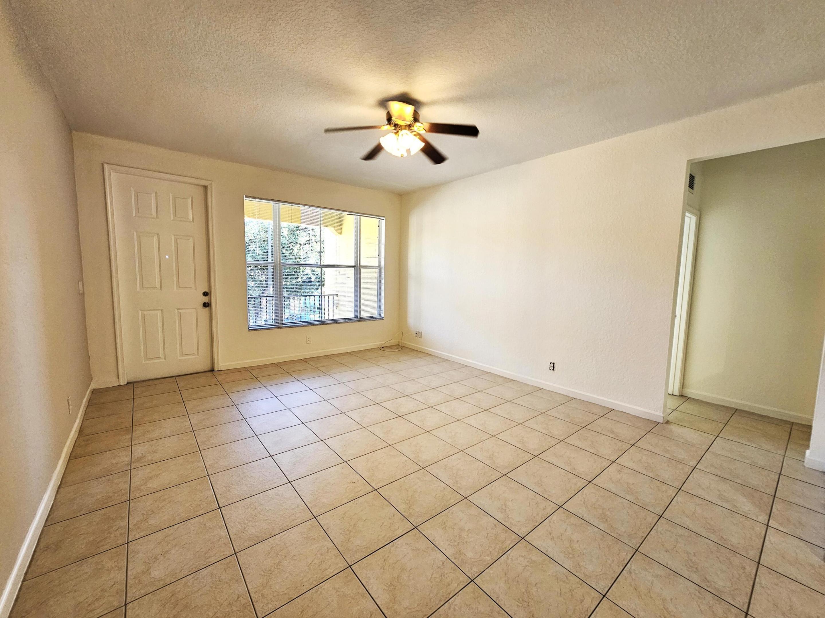 ROSEMONT CONDO - Residential Lease