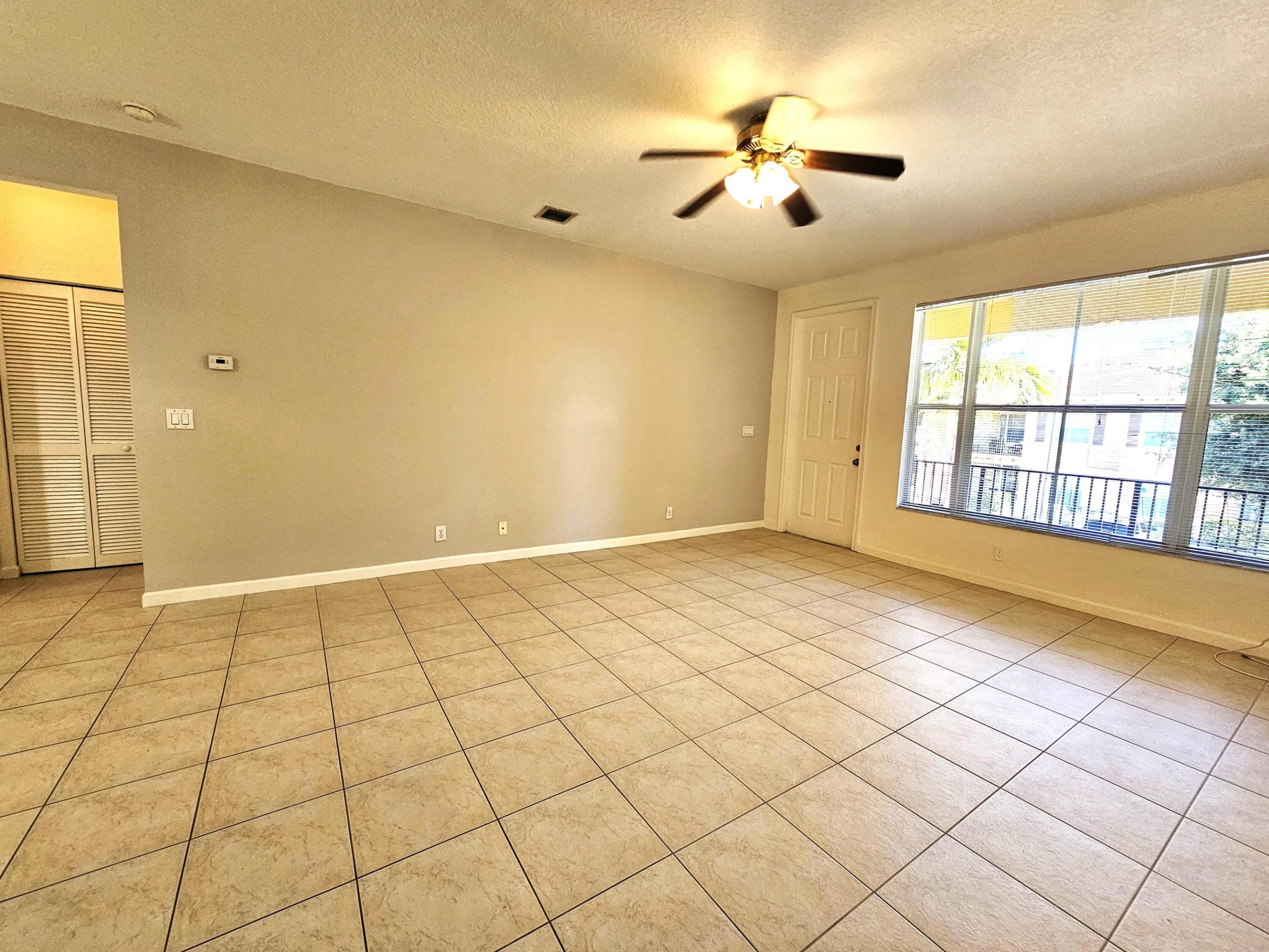 ROSEMONT CONDO - Residential Lease