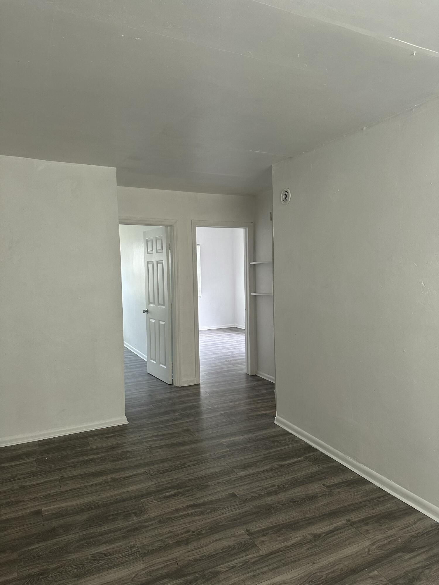 CLOWS - Residential Lease