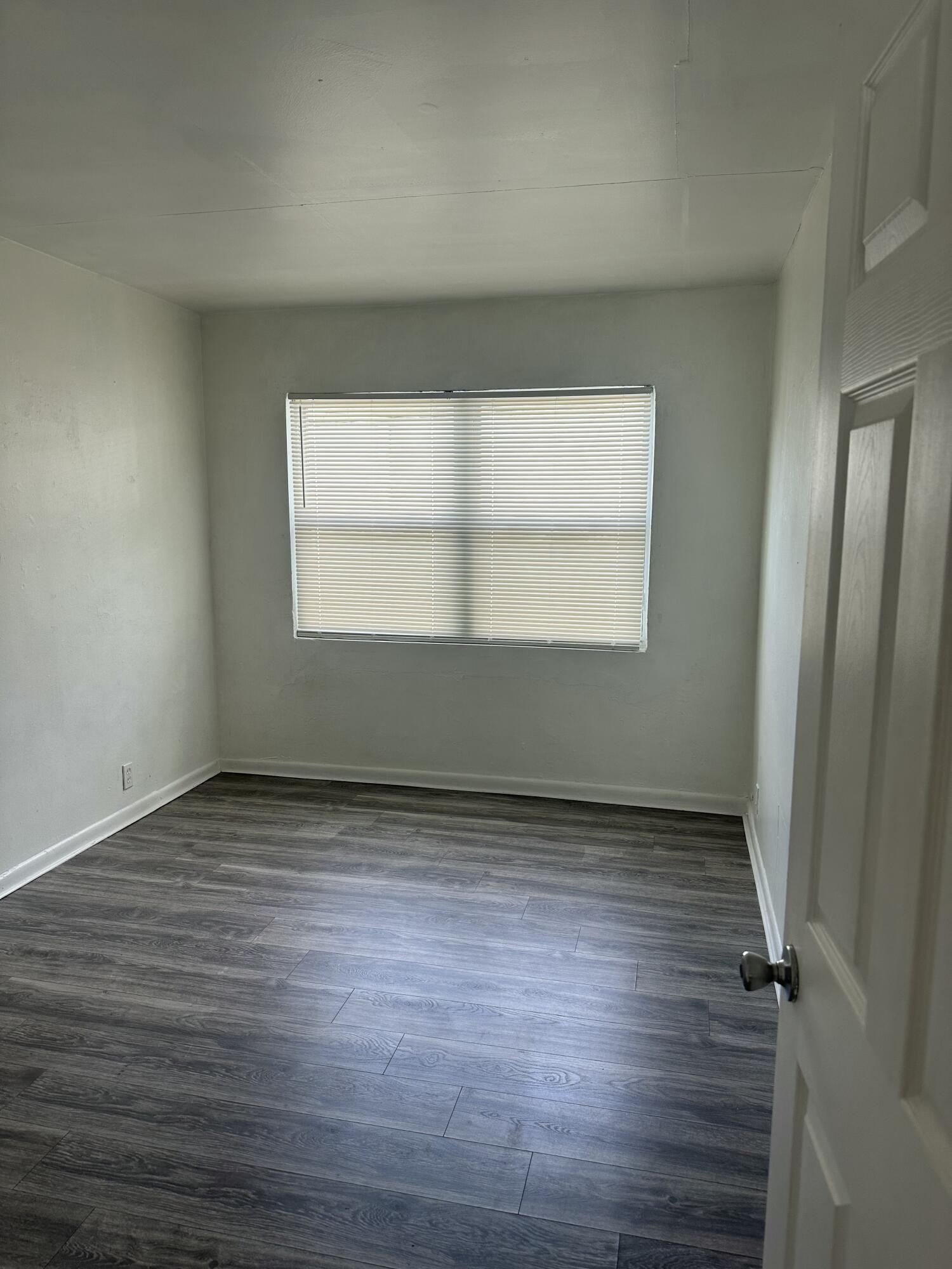 CLOWS - Residential Lease