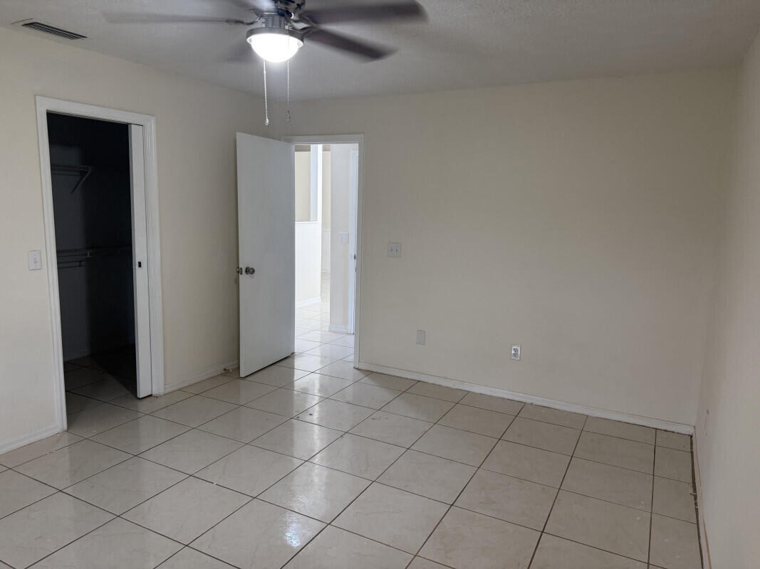 PORT ST LUCIE SECTION 39 - Residential