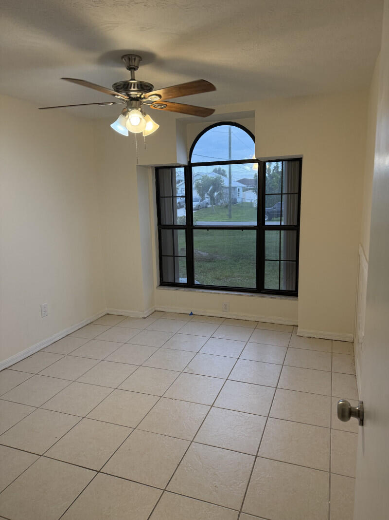 PORT ST LUCIE SECTION 39 - Residential