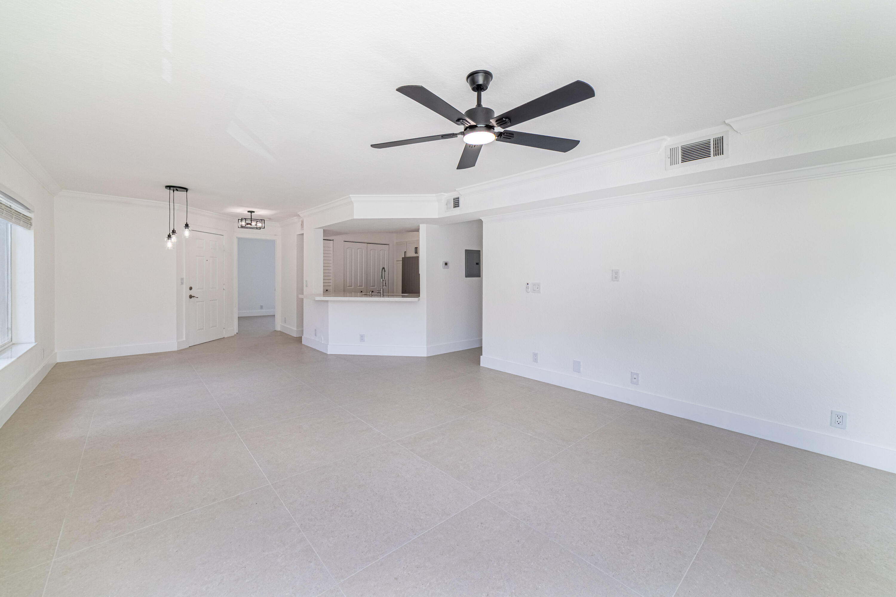 CASABLANCA ISLES CONDO - Residential Lease