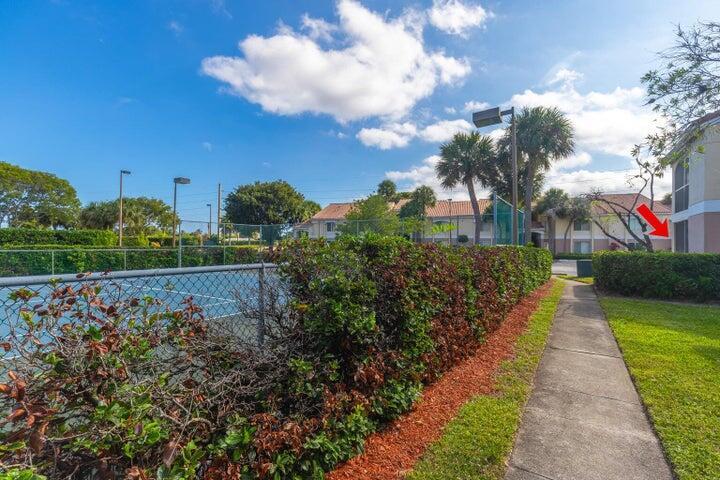 CASABLANCA ISLES CONDO - Residential Lease