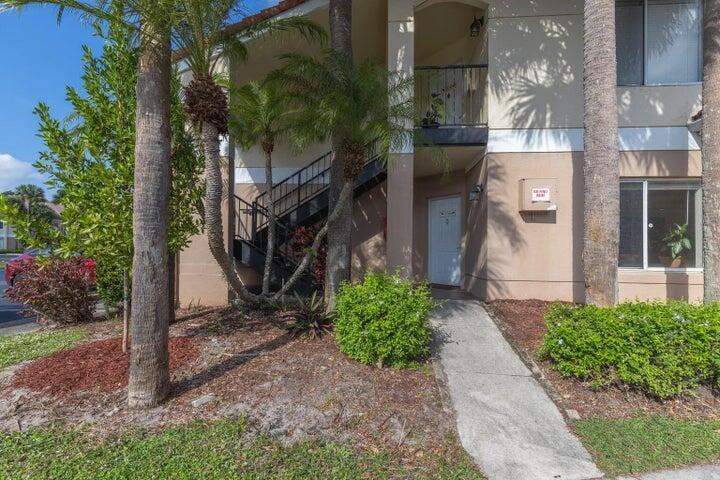 CASABLANCA ISLES CONDO - Residential Lease