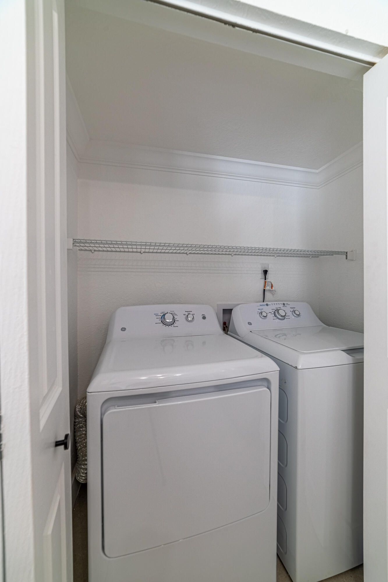 CASABLANCA ISLES CONDO - Residential Lease