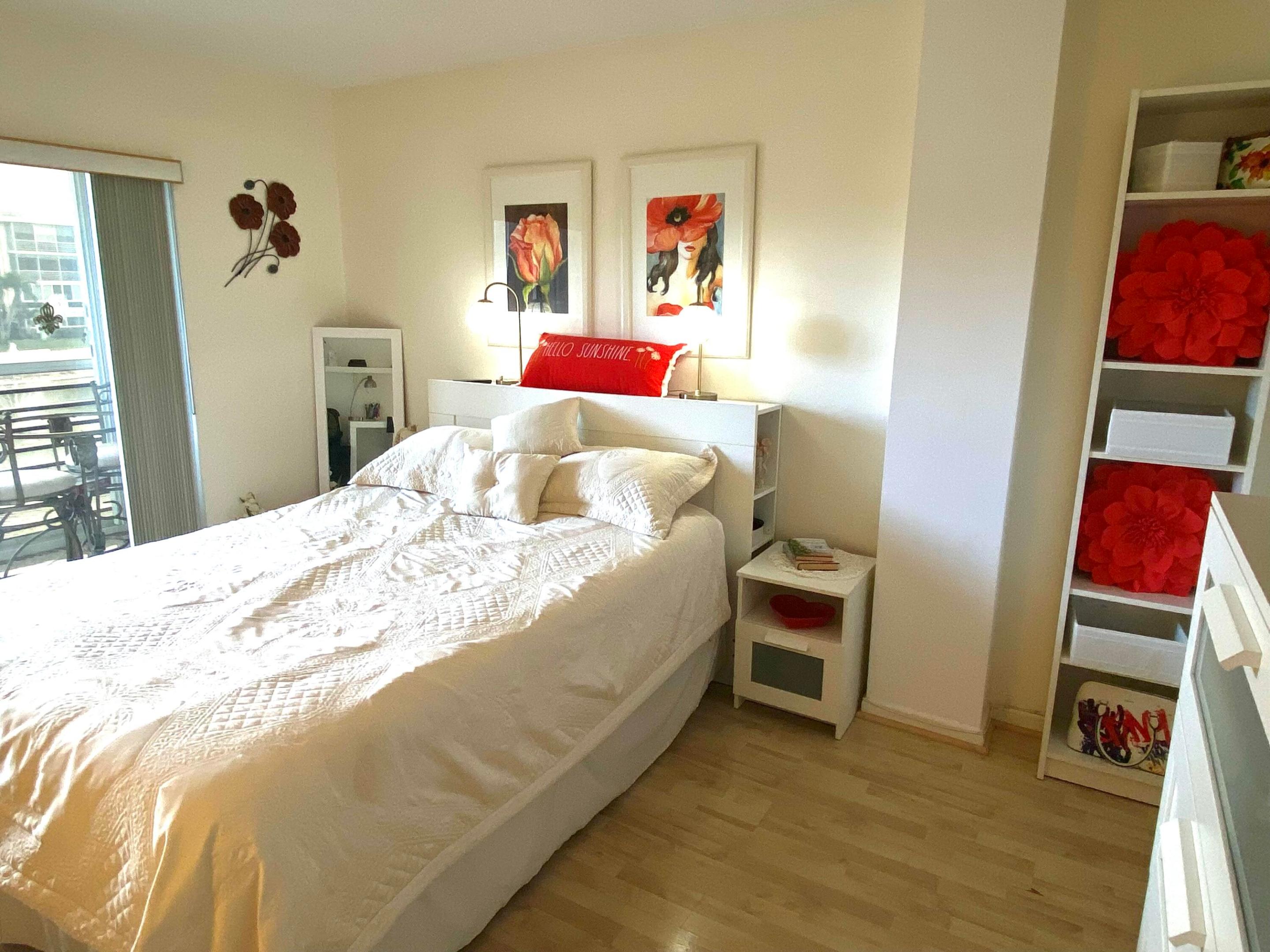 LAKE CLARKE GARDENS CONDO 9 - Residential