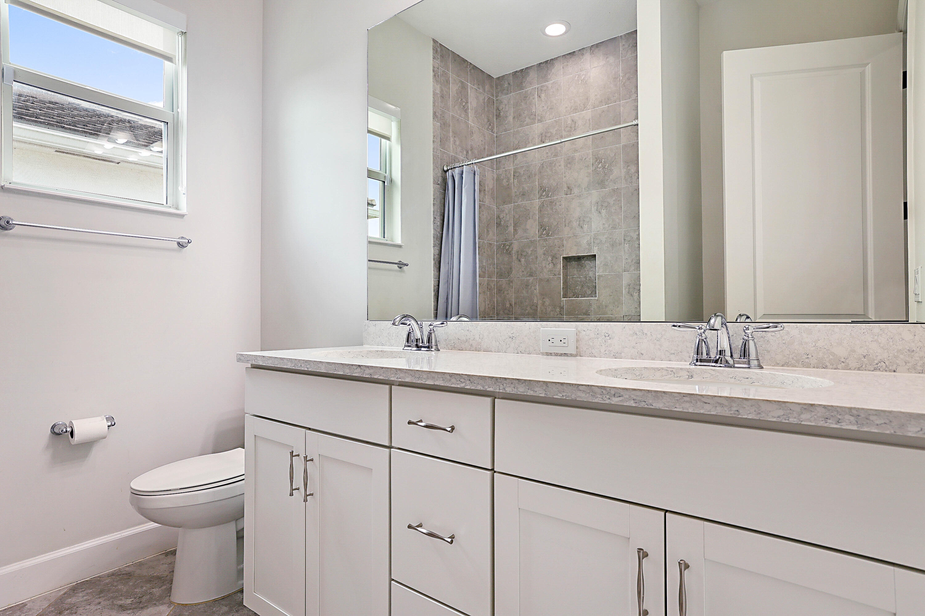 GROVES OF WESTLAKE - Residential