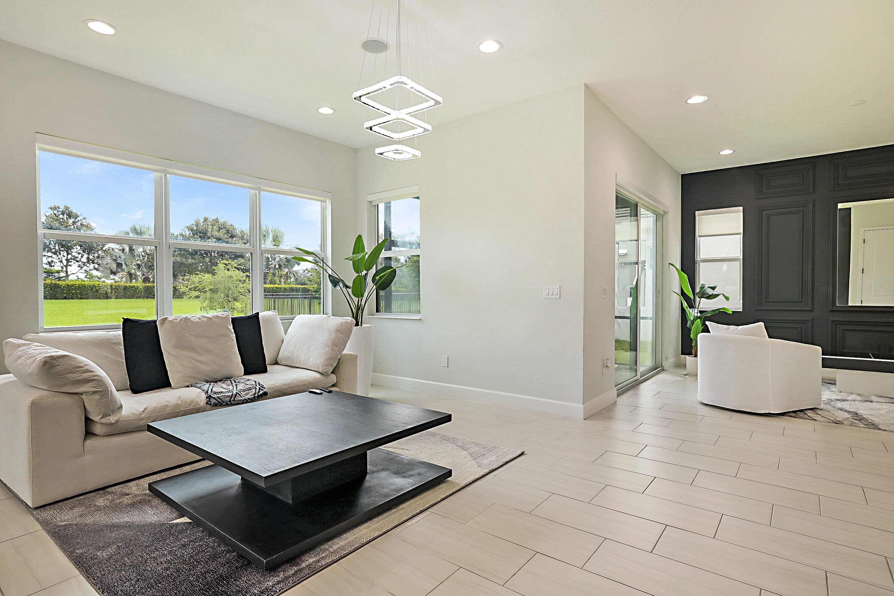 GROVES OF WESTLAKE - Residential