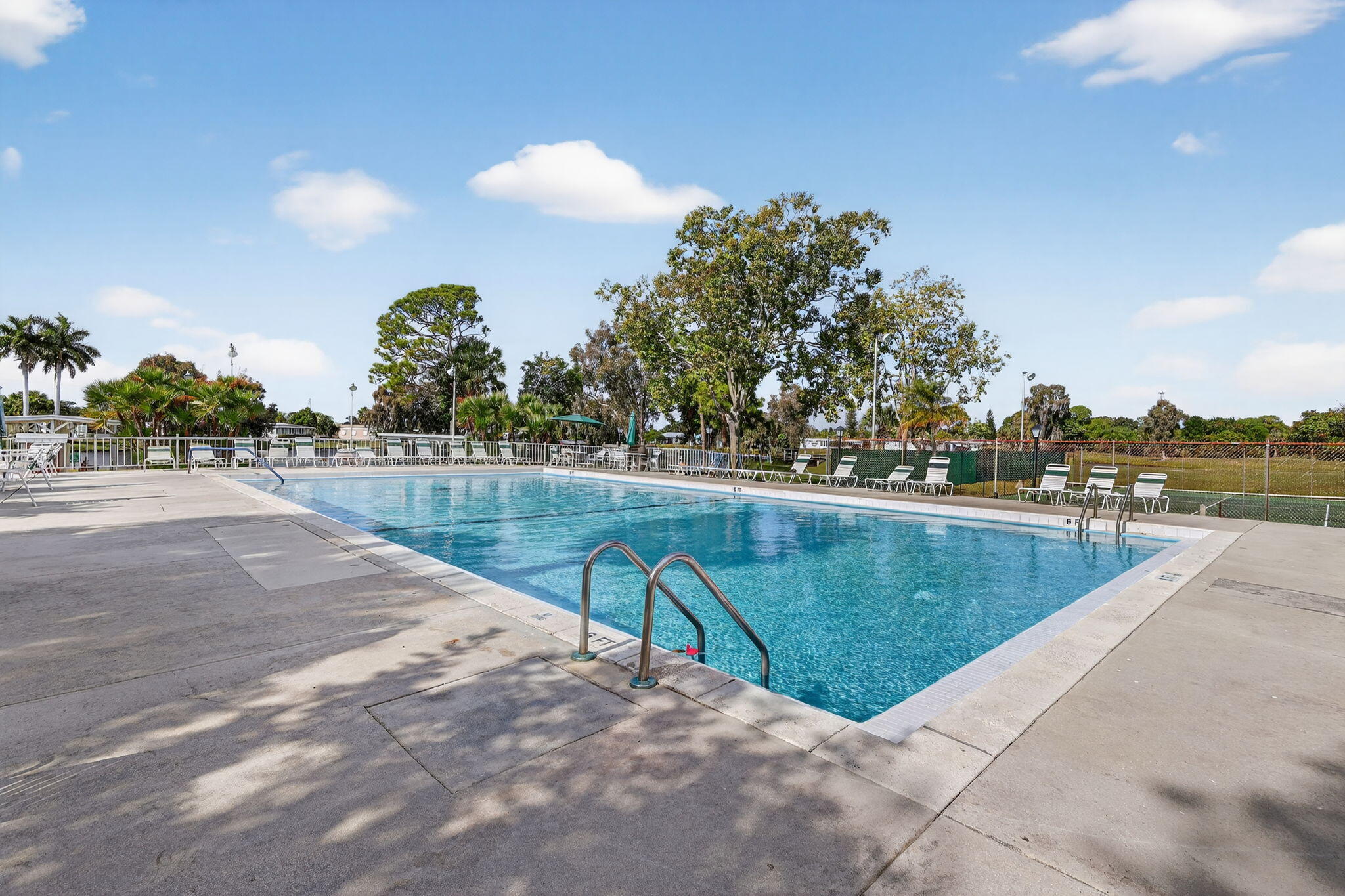 SPANISH LAKES ONE LEASEHOLD ESTATES - Residential