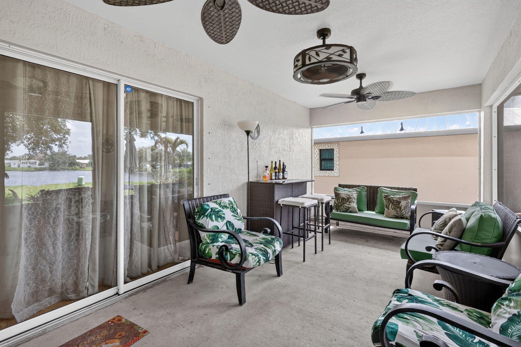 SPANISH LAKES ONE LEASEHOLD ESTATES - Residential