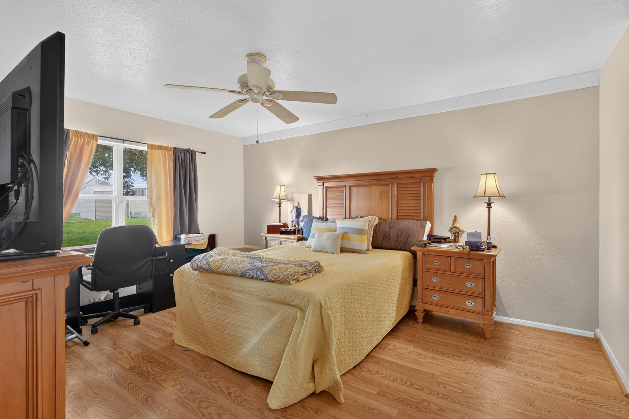 SPANISH LAKES ONE LEASEHOLD ESTATES - Residential