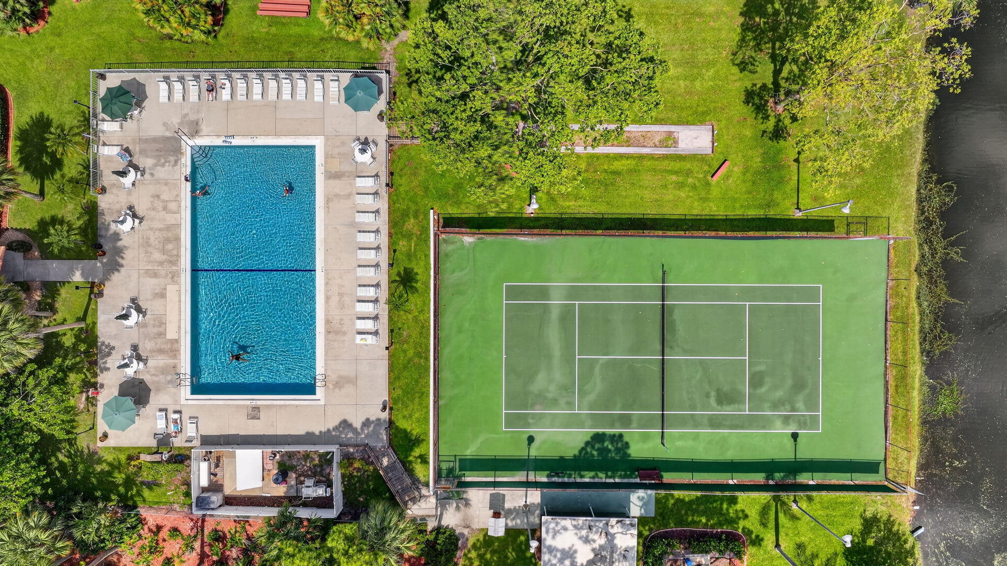 SPANISH LAKES ONE LEASEHOLD ESTATES - Residential