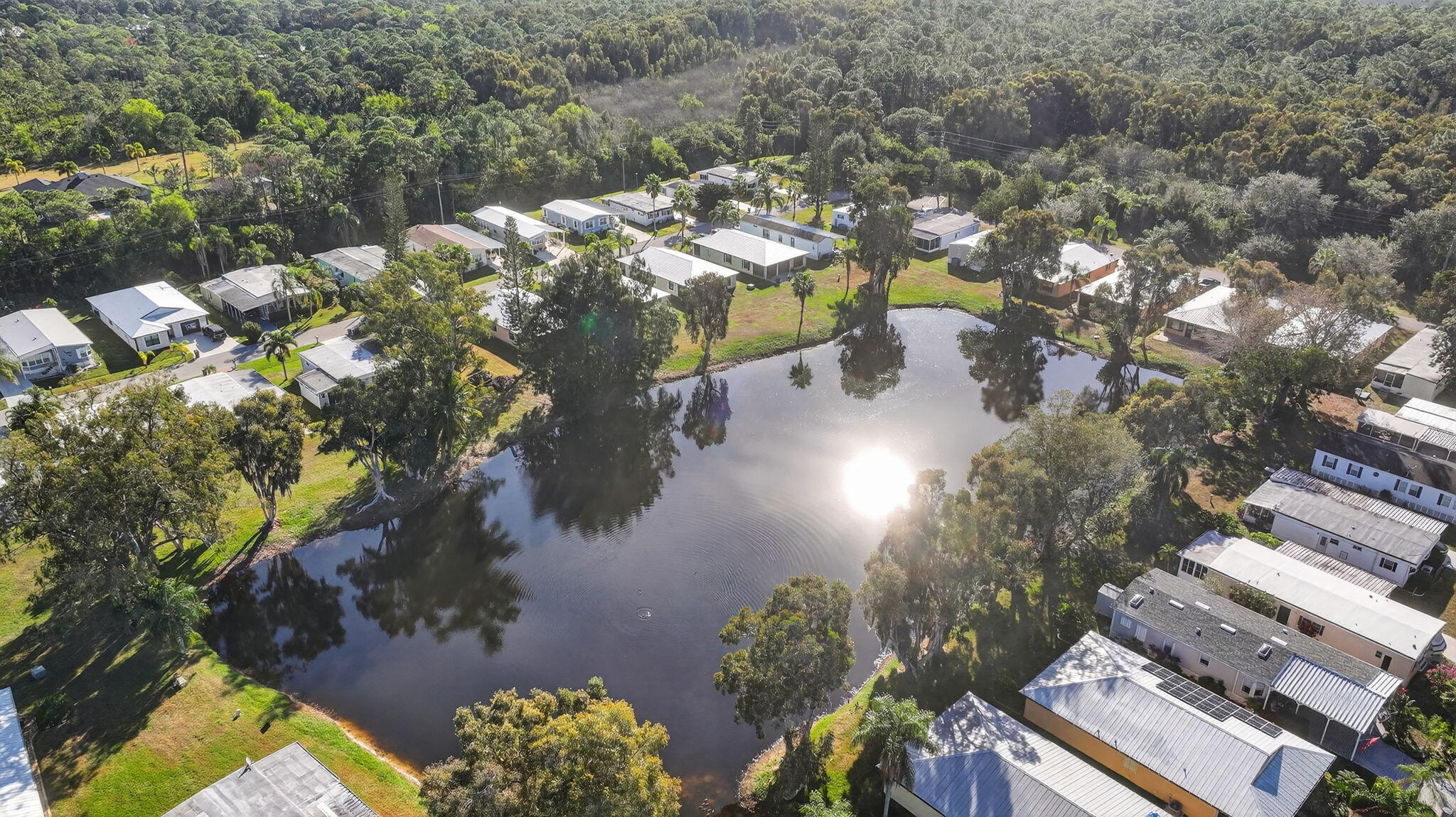 SPANISH LAKES ONE LEASEHOLD ESTATES - Residential