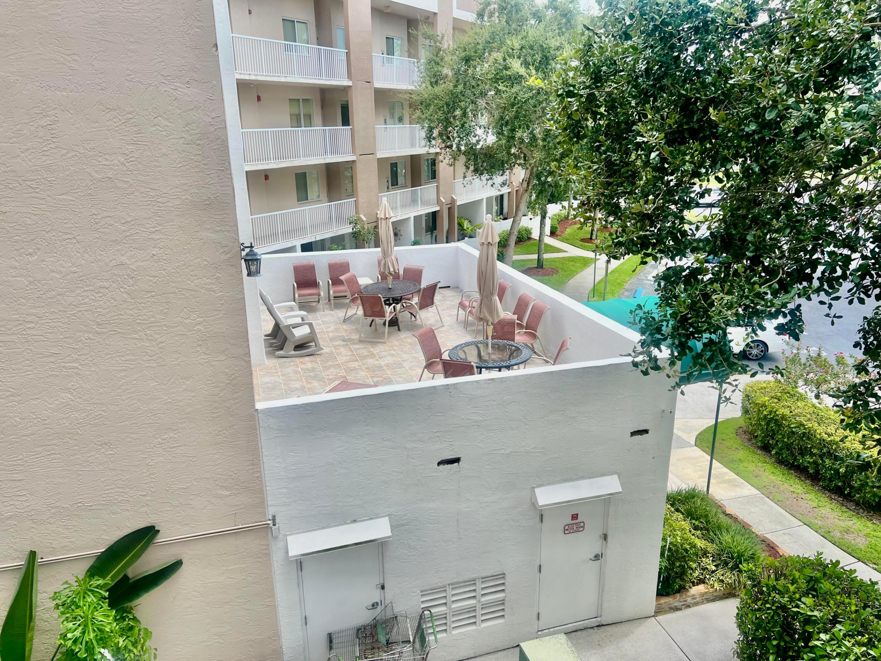 WELDON CONDOMINIUM - Residential
