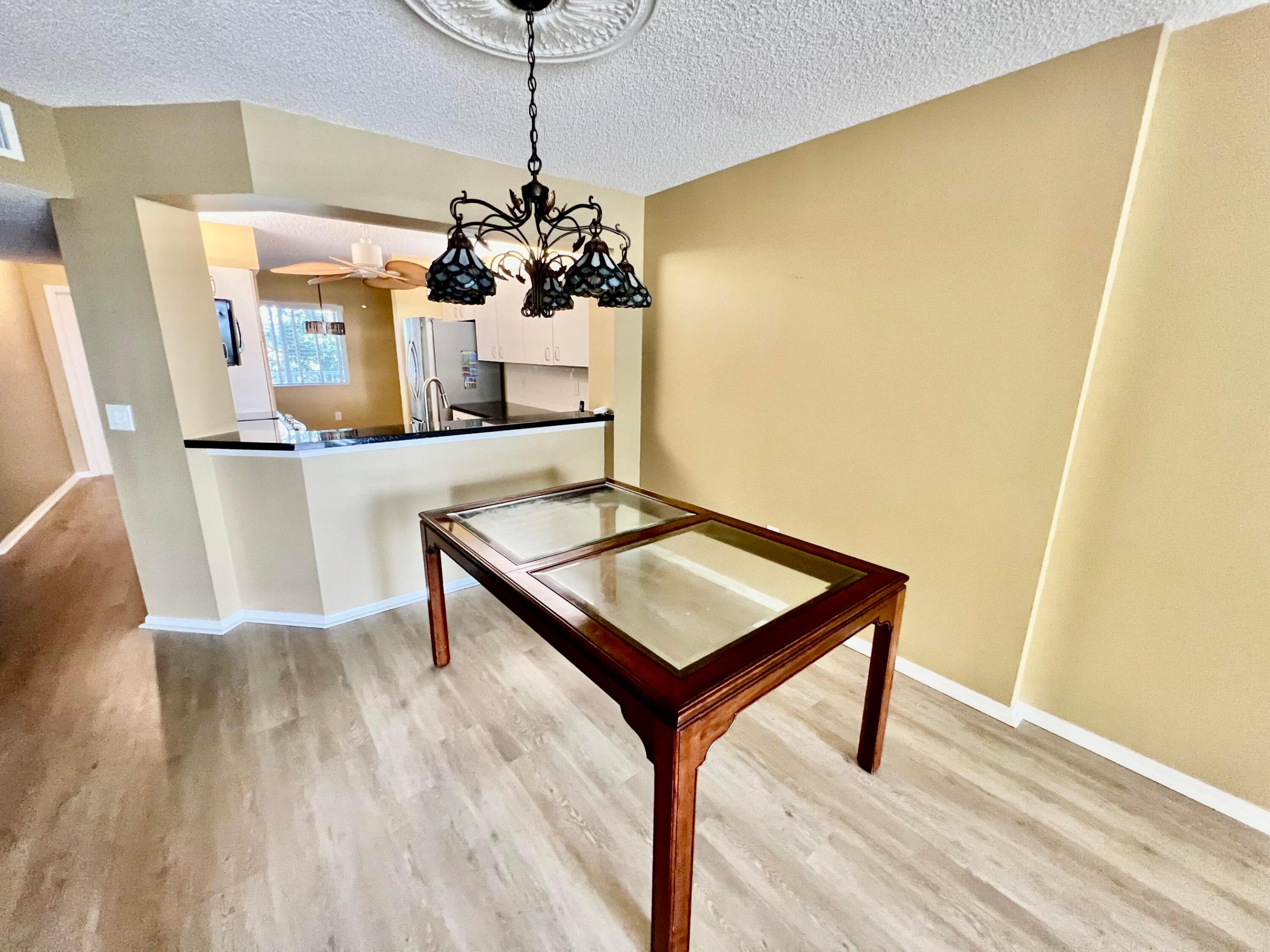 WELDON CONDOMINIUM - Residential
