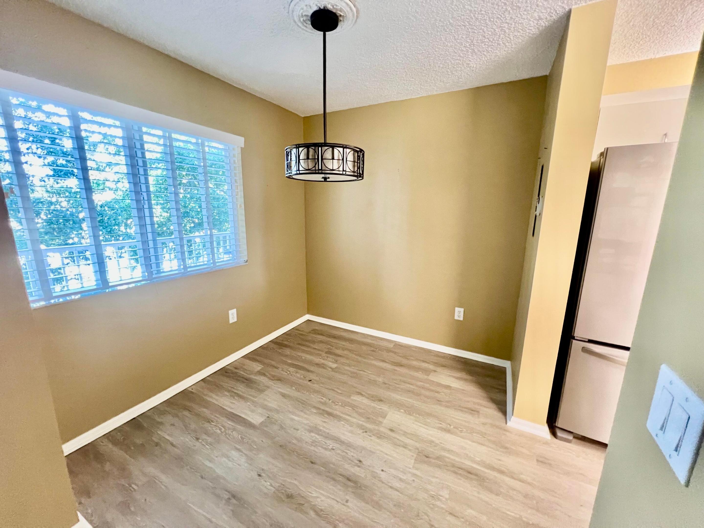 WELDON CONDOMINIUM - Residential