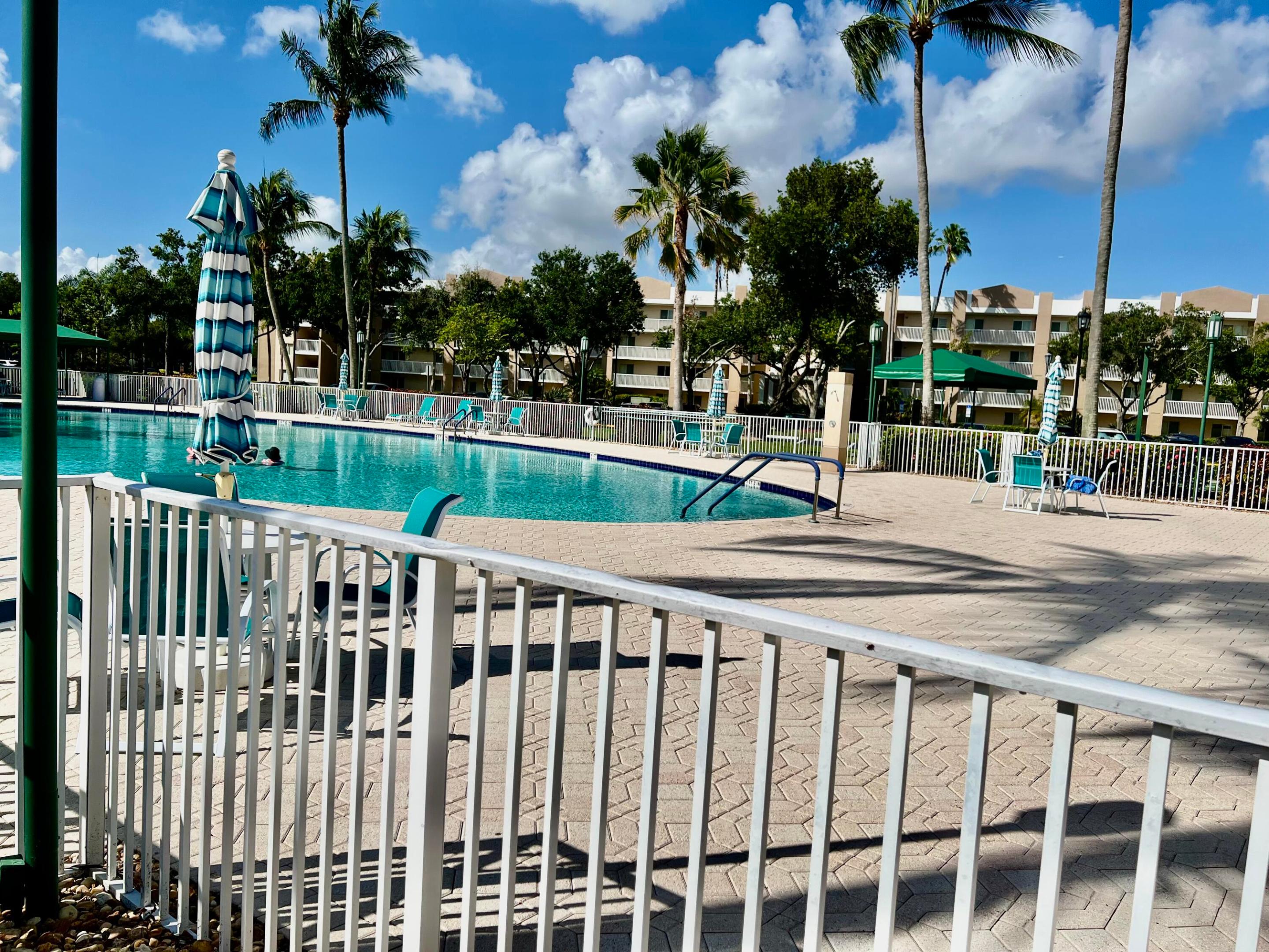 WELDON CONDOMINIUM - Residential