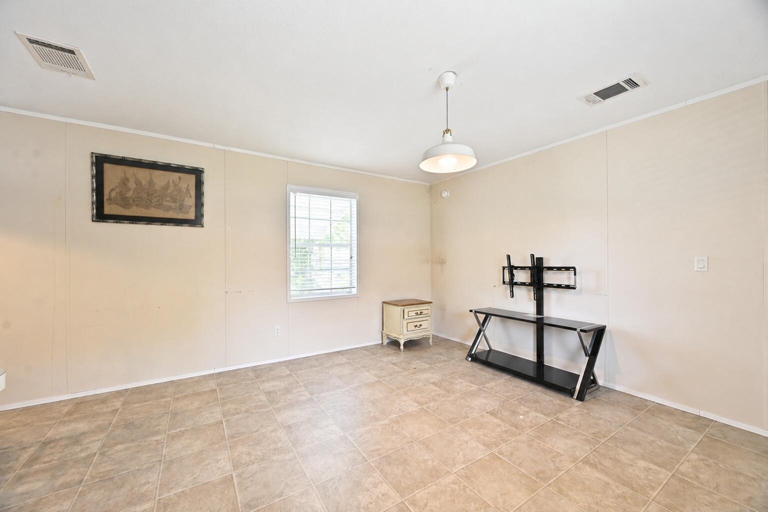 SUNSHINE PARKWAY MANOR UNRECORDED - Residential