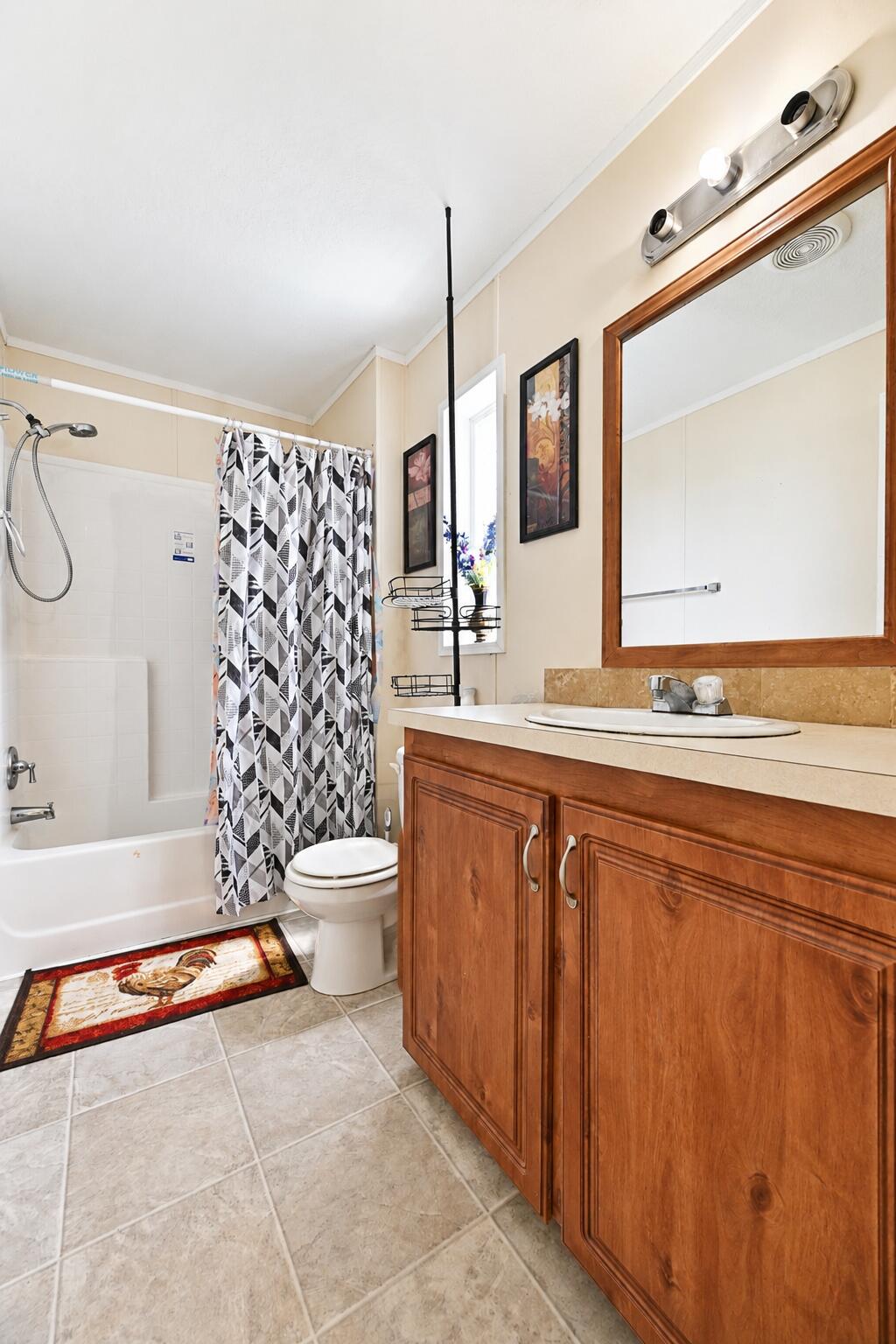 SUNSHINE PARKWAY MANOR UNRECORDED - Residential
