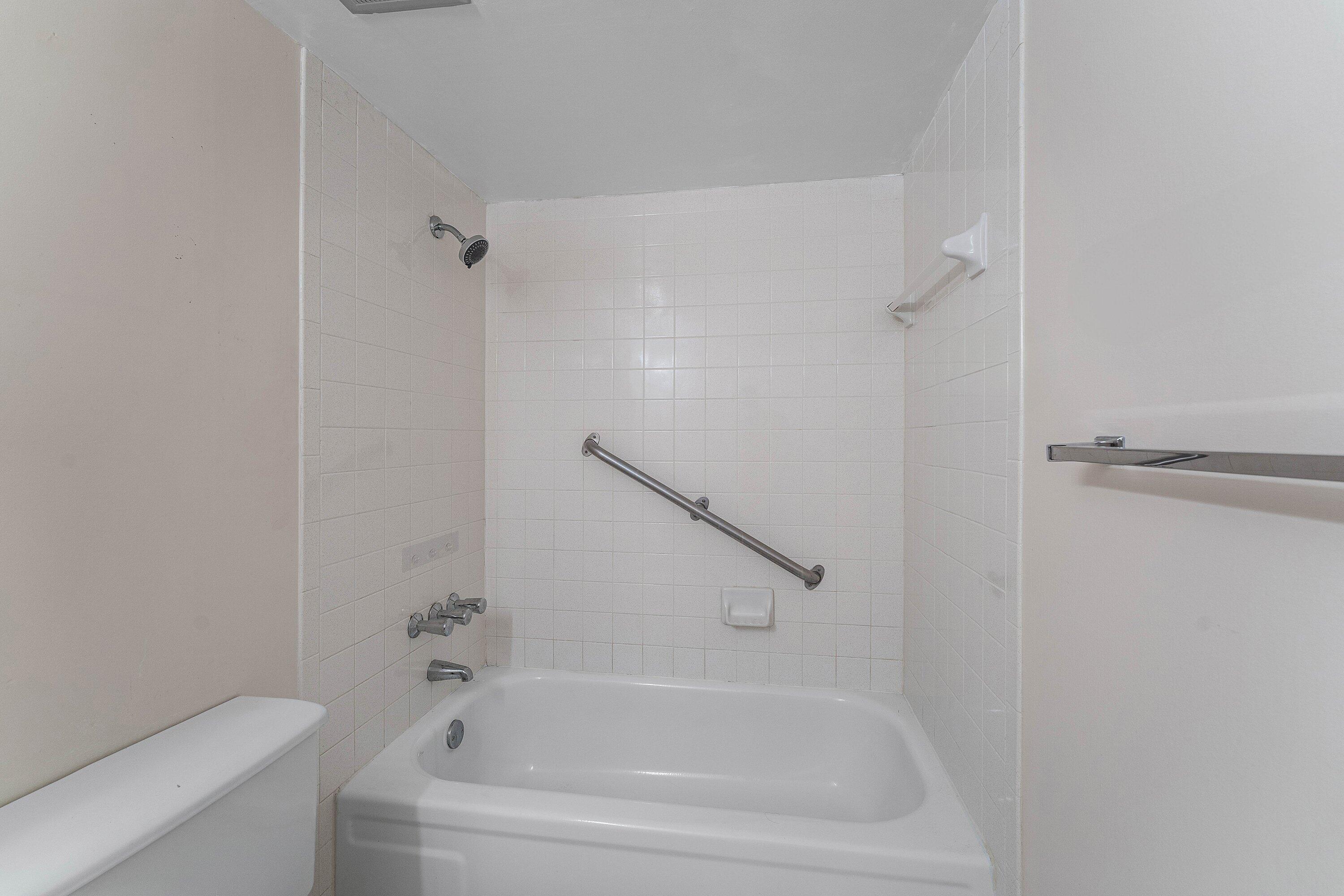 PALM BEACH HARBOUR CLUB CONDO - Residential