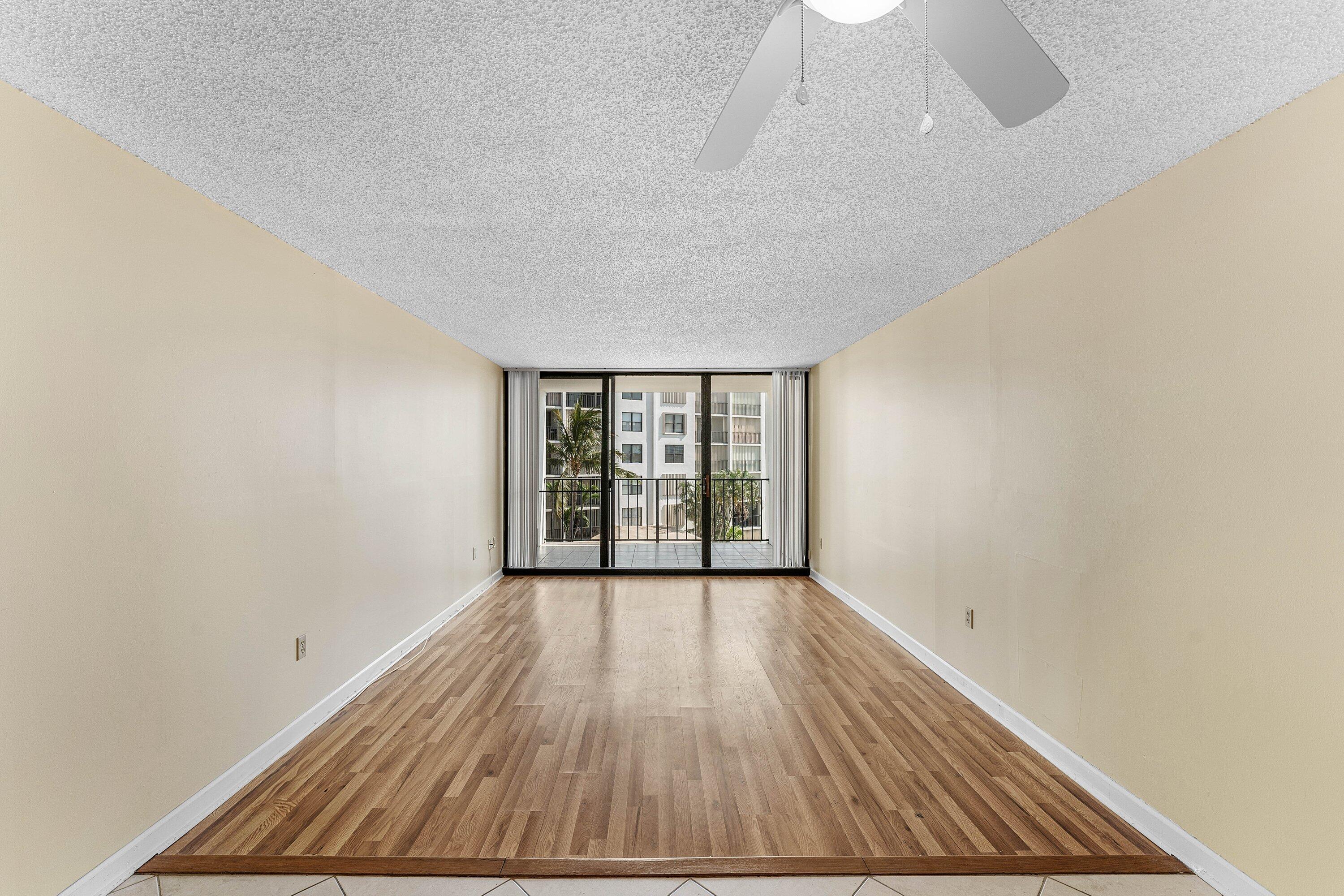 PALM BEACH HARBOUR CLUB CONDO - Residential