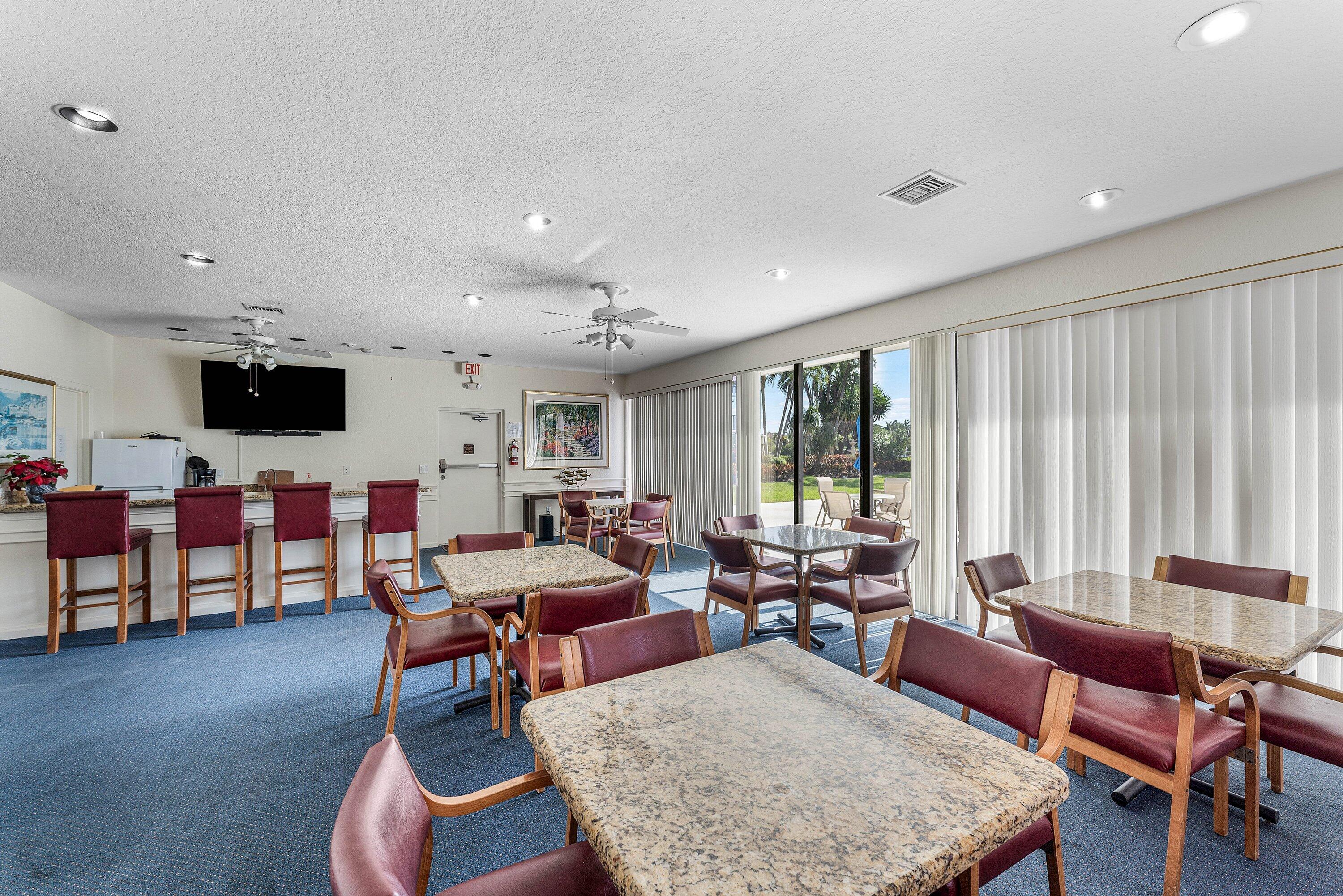 PALM BEACH HARBOUR CLUB CONDO - Residential