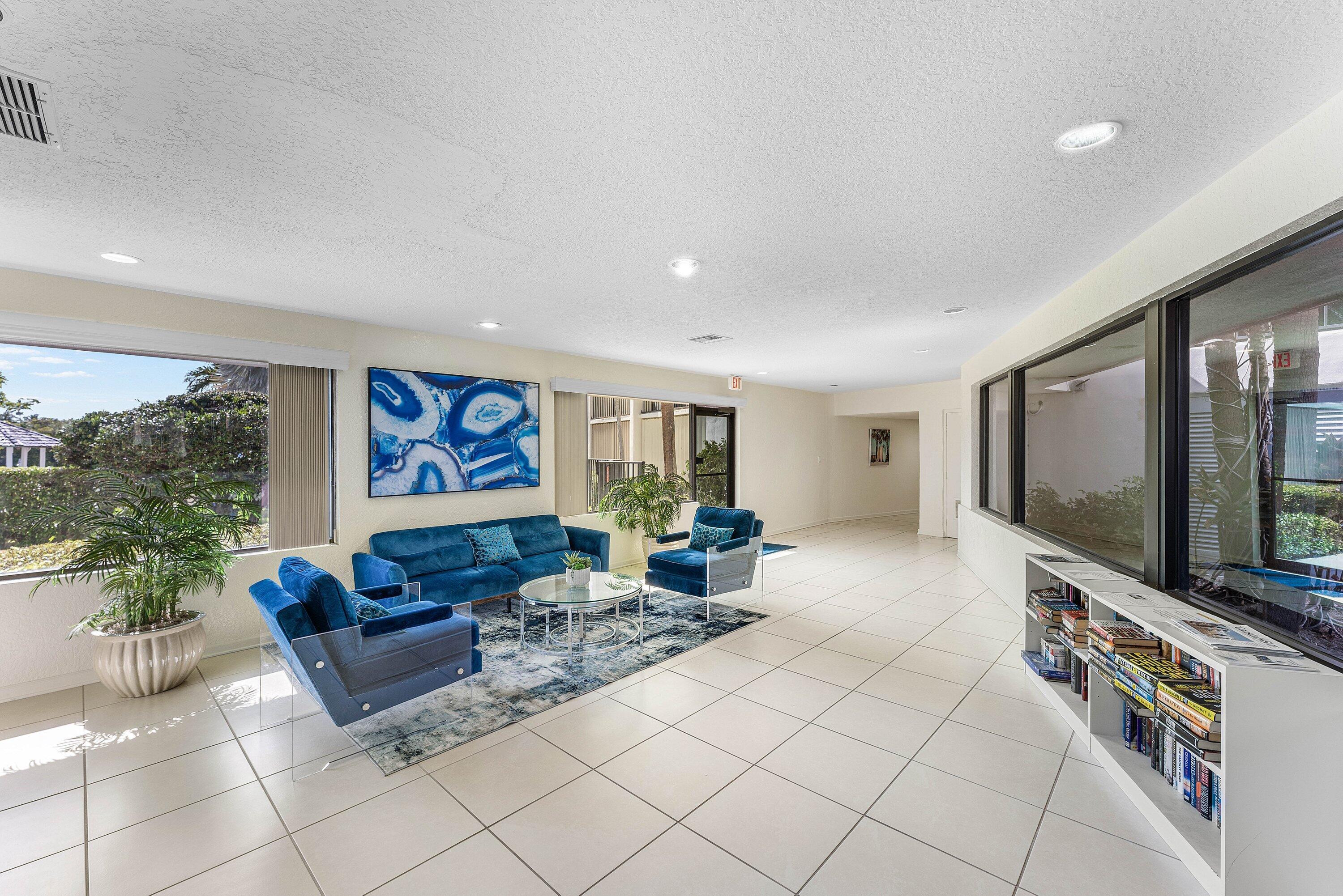 PALM BEACH HARBOUR CLUB CONDO - Residential