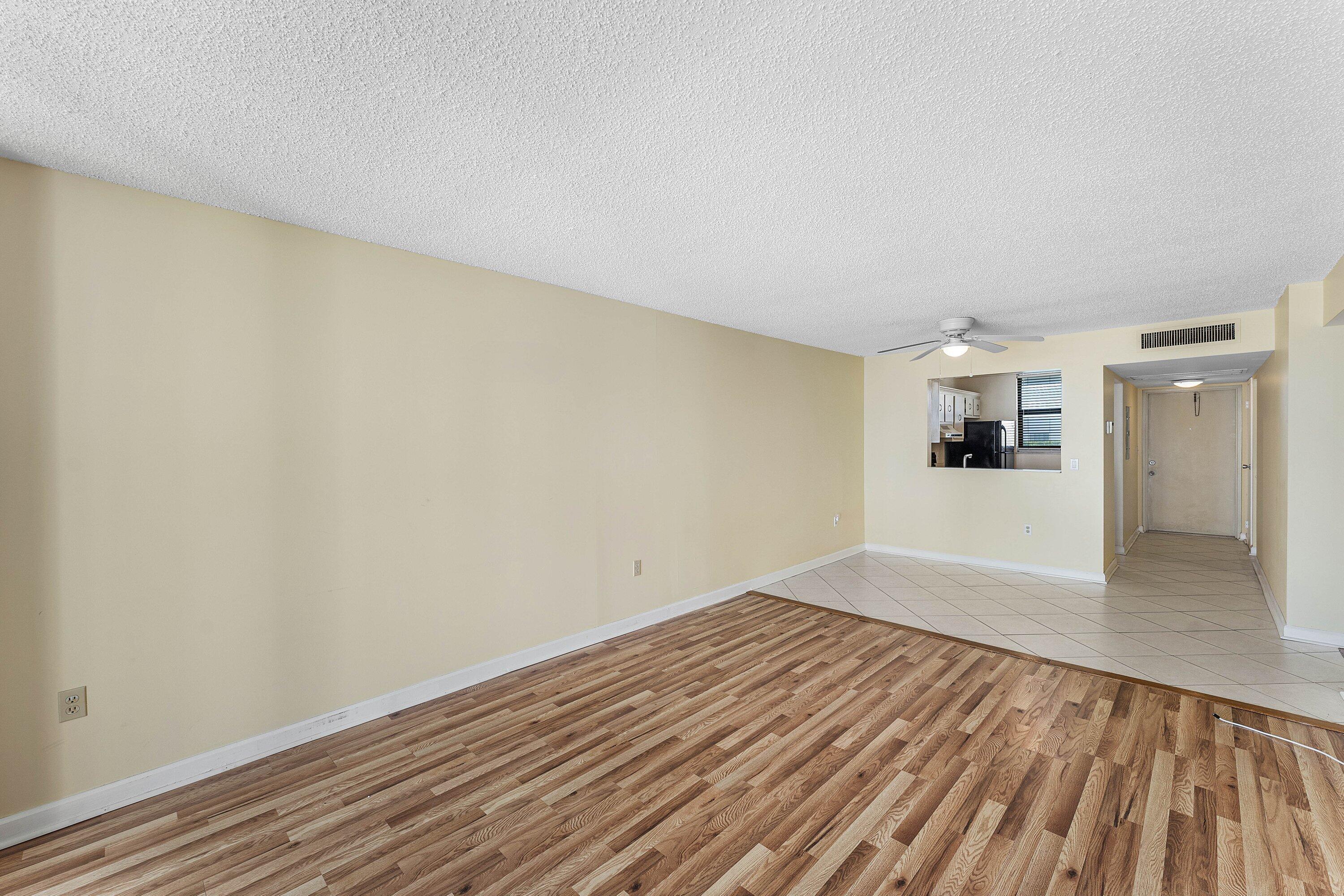 PALM BEACH HARBOUR CLUB CONDO - Residential