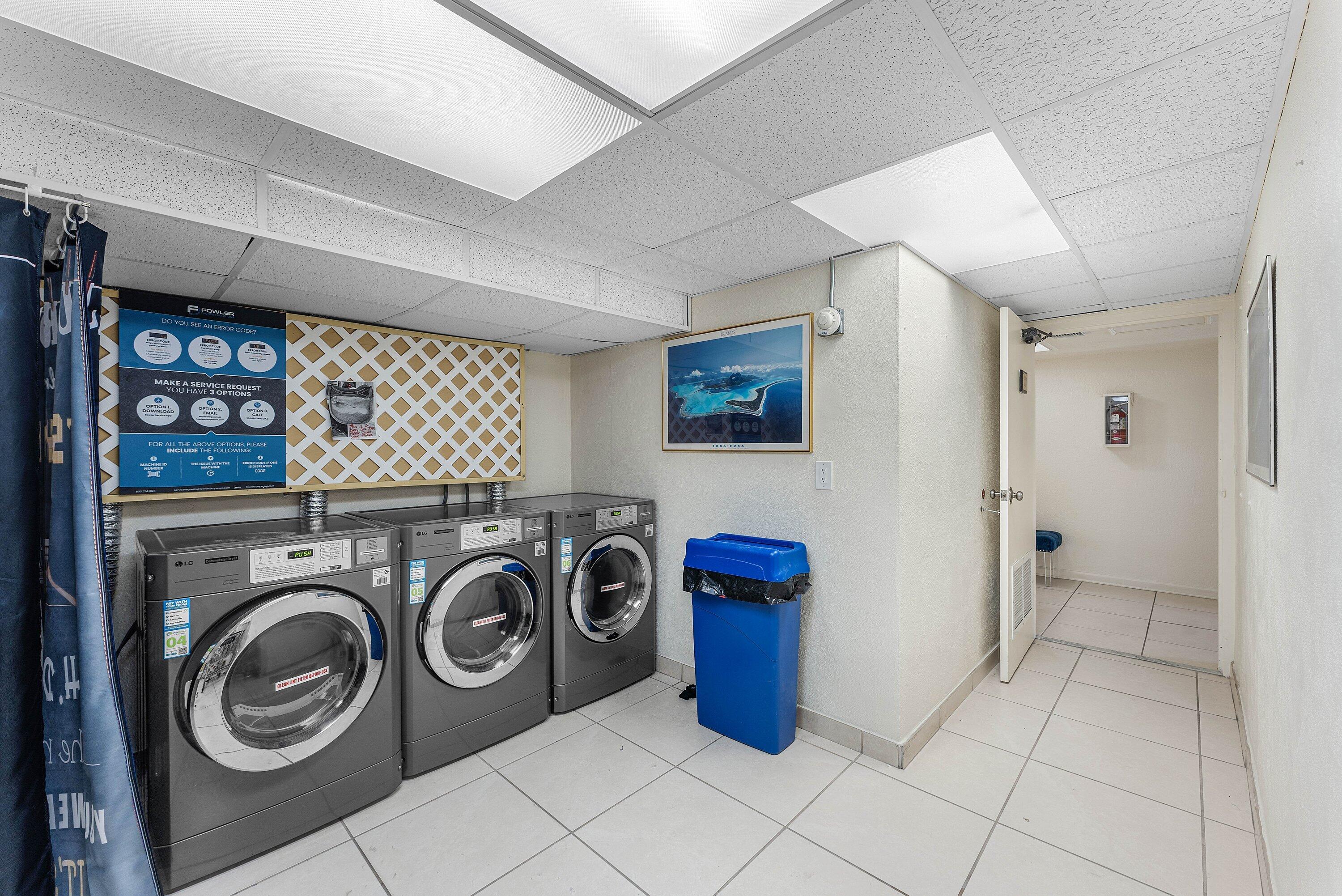 PALM BEACH HARBOUR CLUB CONDO - Residential
