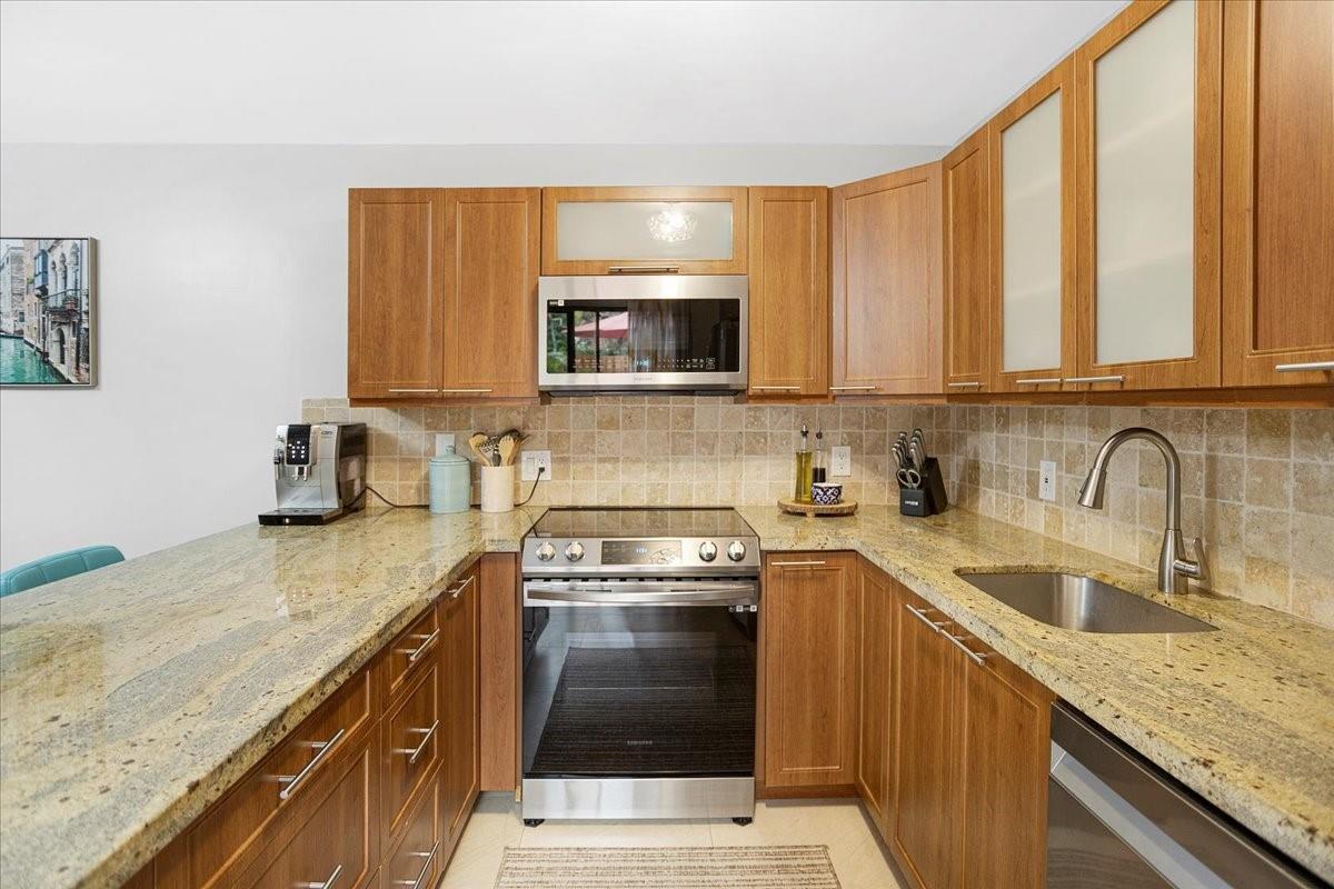 Spanish Wells - Residential