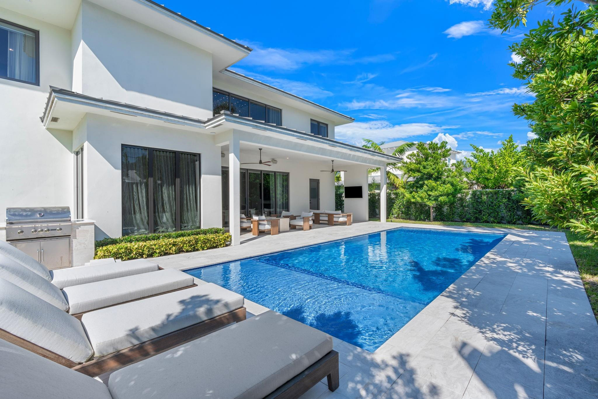 Coral Ridge 21-50 B - Residential